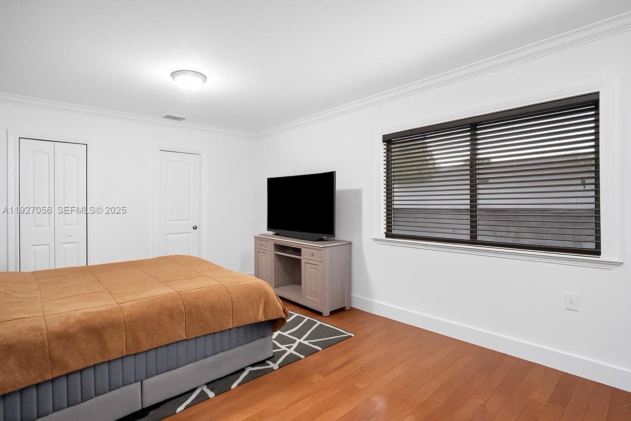 141 SW 51st Ct Miami, FL 33134