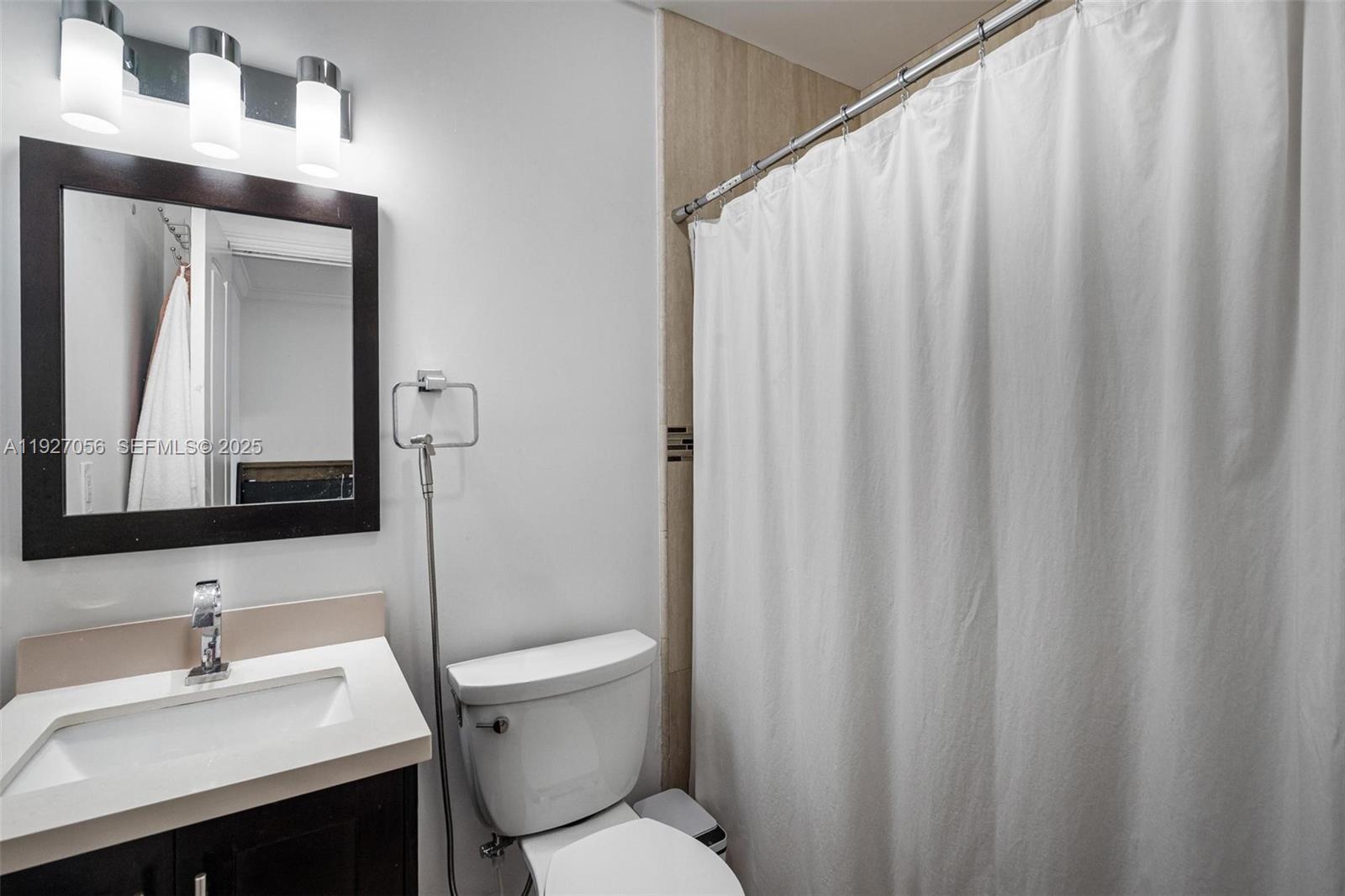 141 SW 51st Ct Miami, FL 33134