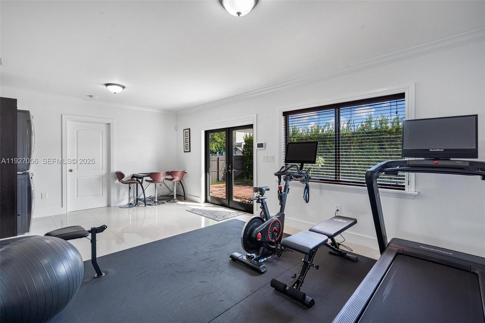 141 SW 51st Ct Miami, FL 33134