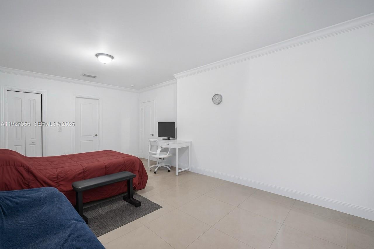 141 SW 51st Ct Miami, FL 33134