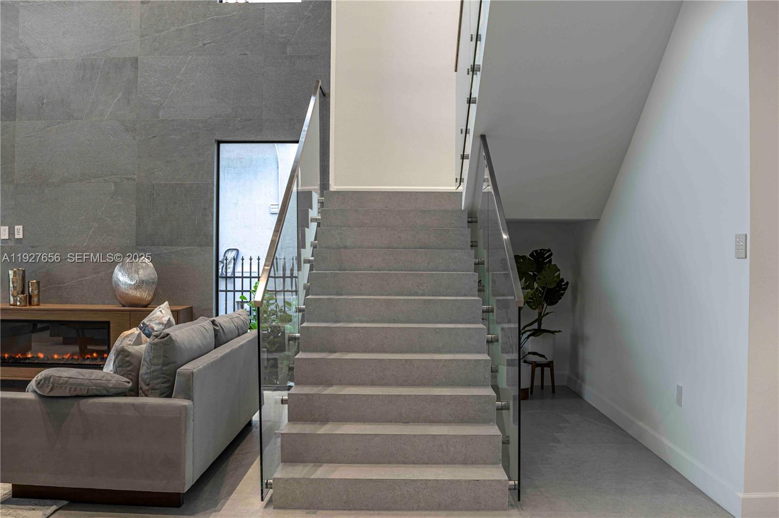 1537 SE 13th St Fort Lauderdale, FL 33316