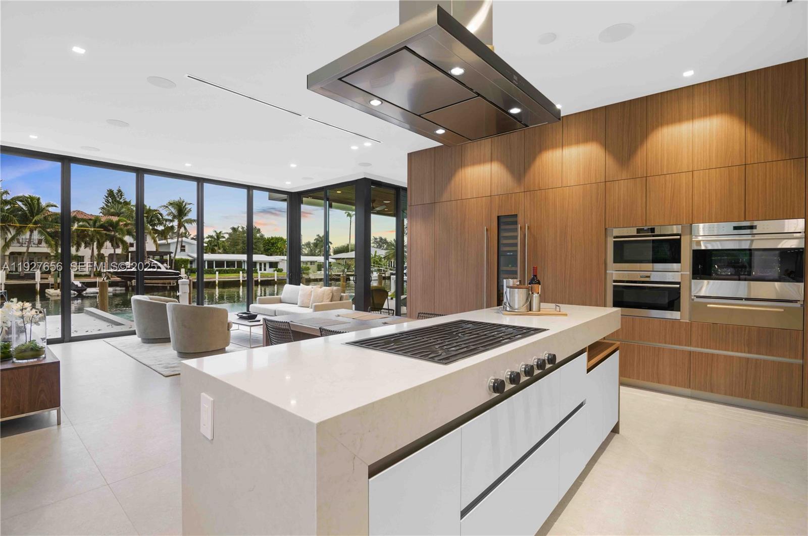 1537 SE 13th St Fort Lauderdale, FL 33316