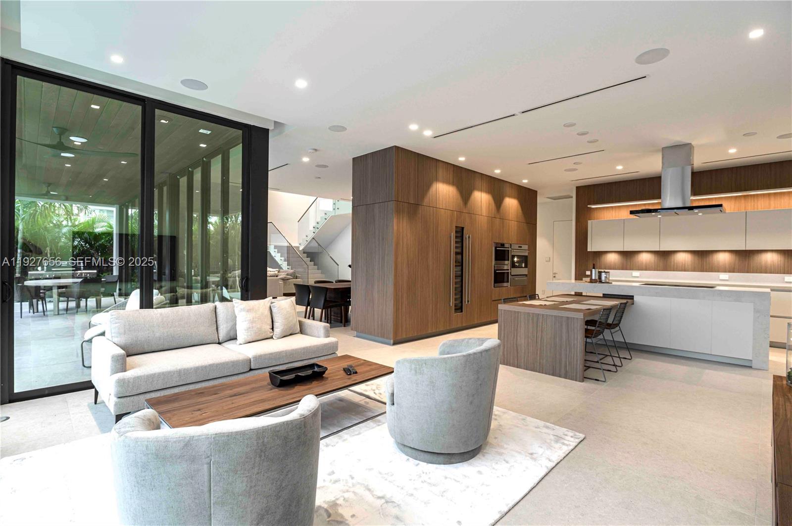 1537 SE 13th St Fort Lauderdale, FL 33316