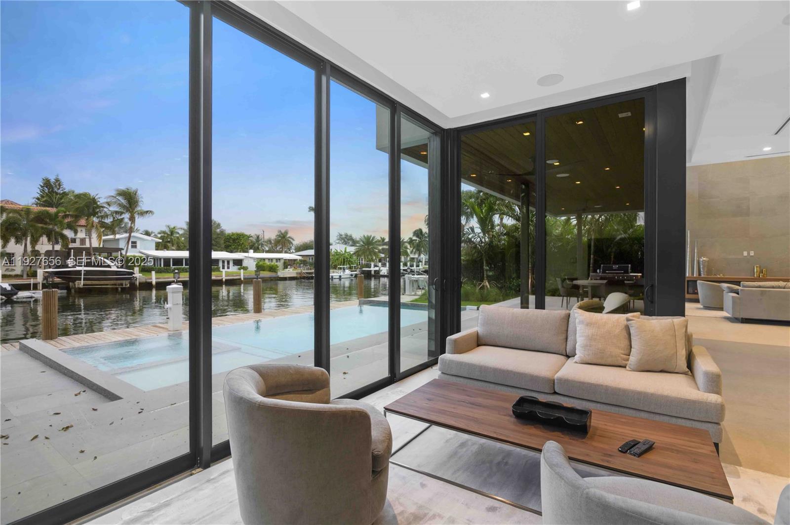 1537 SE 13th St Fort Lauderdale, FL 33316