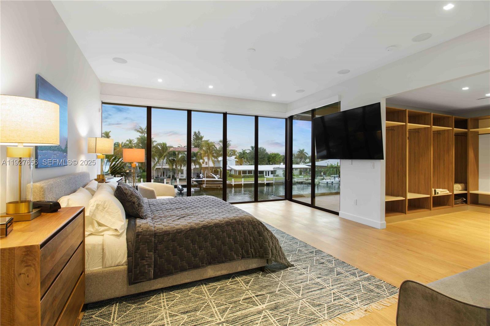 1537 SE 13th St Fort Lauderdale, FL 33316