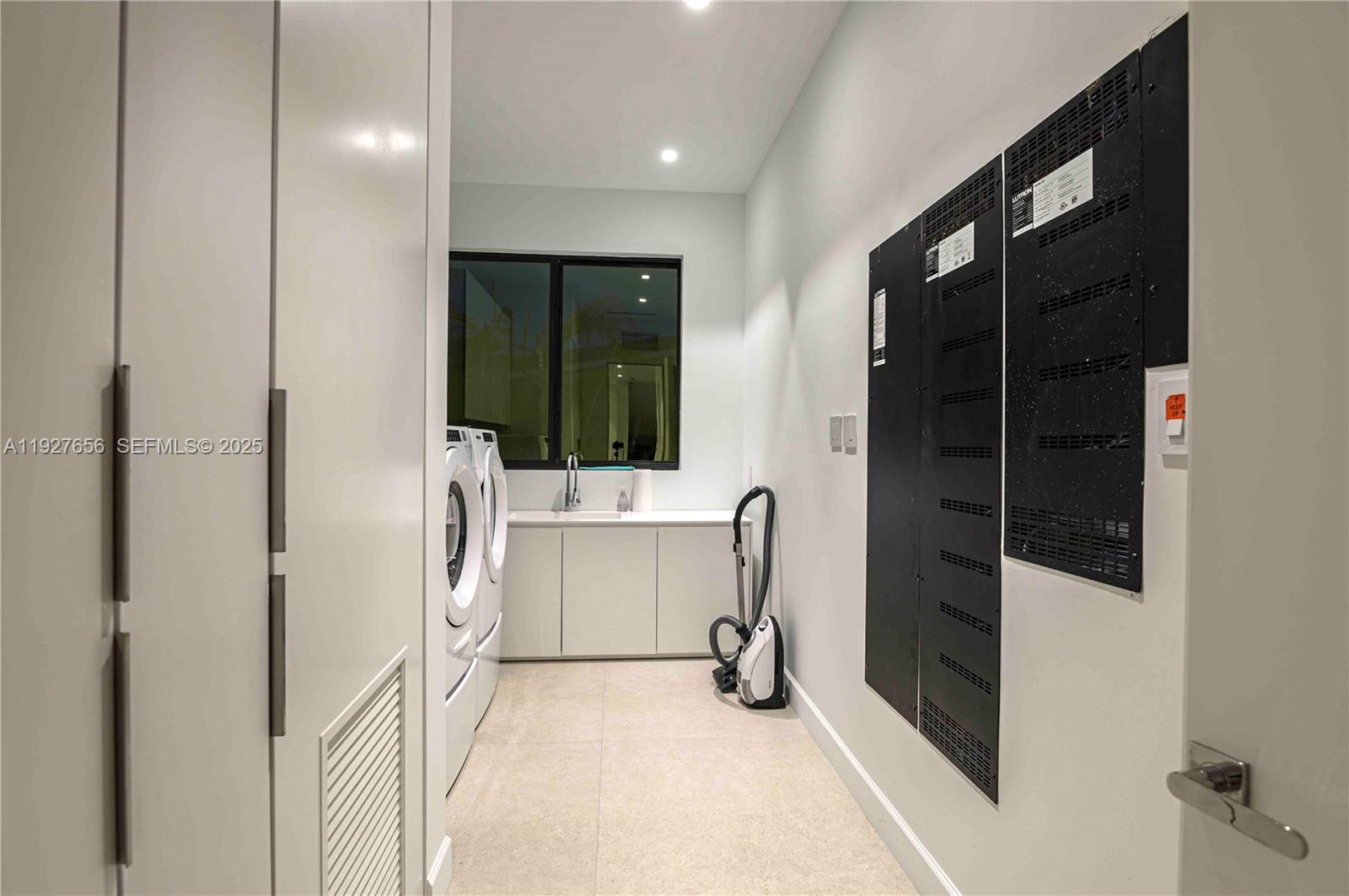 1537 SE 13th St Fort Lauderdale, FL 33316