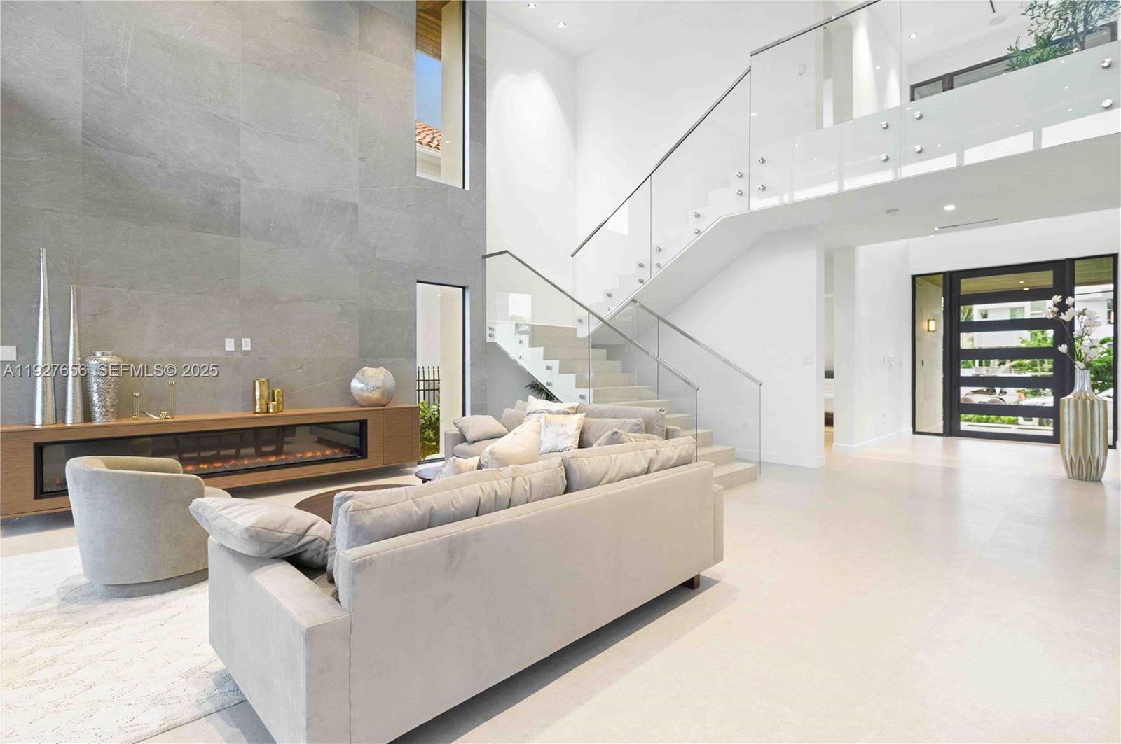 1537 SE 13th St Fort Lauderdale, FL 33316