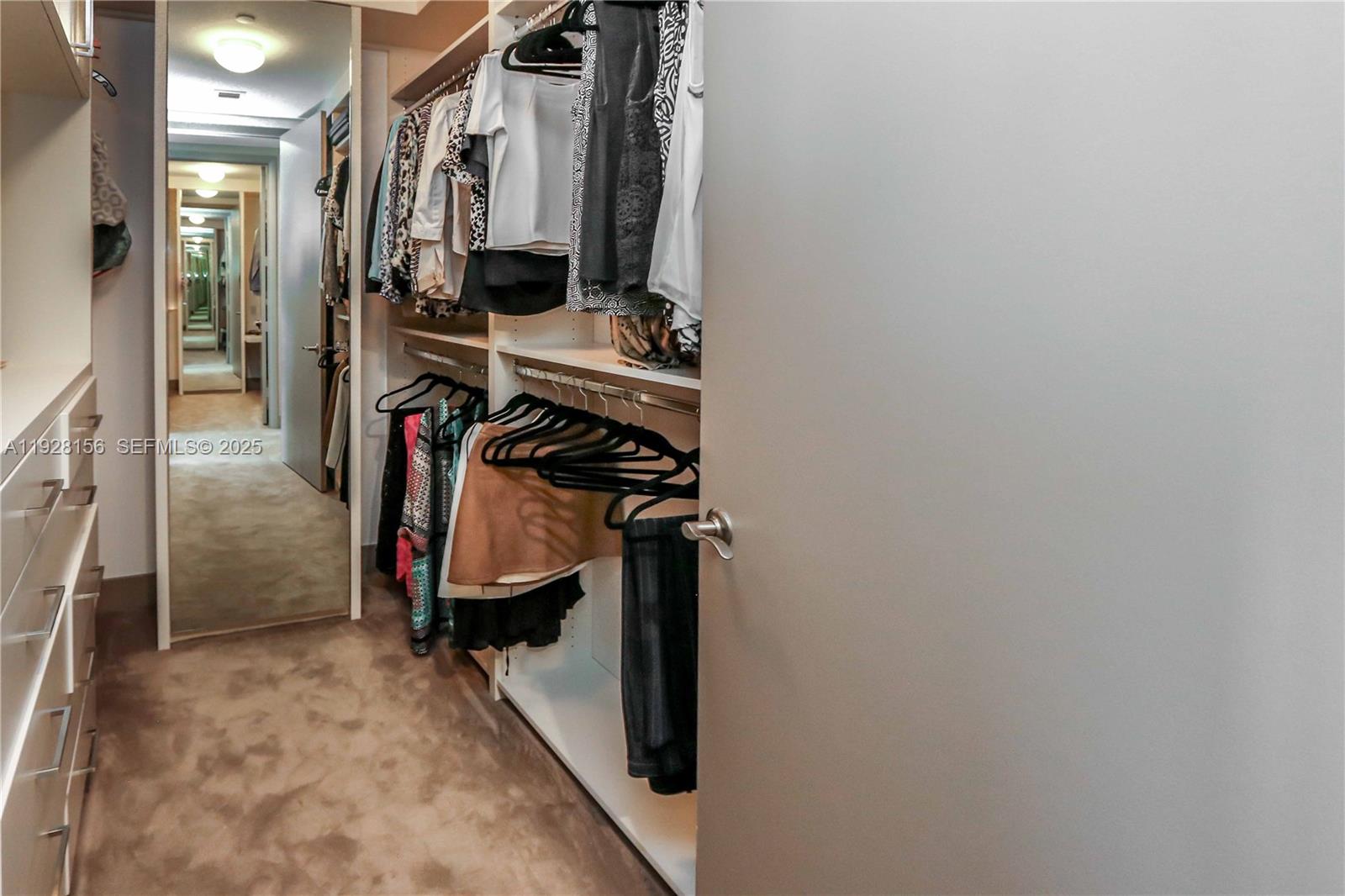 image Trump Tower II21