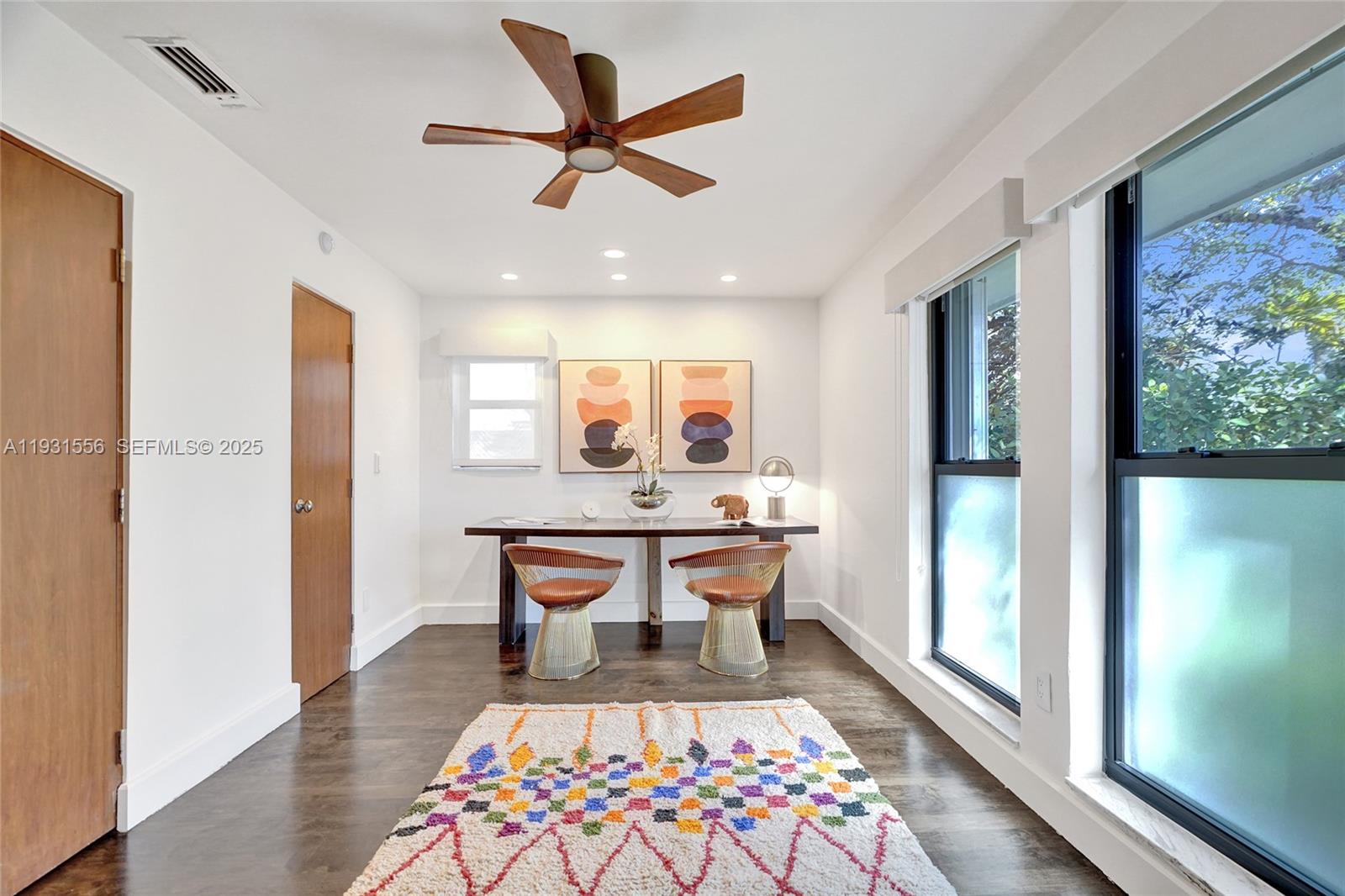 21440 Highland Lks Blvd Miami, FL 33179