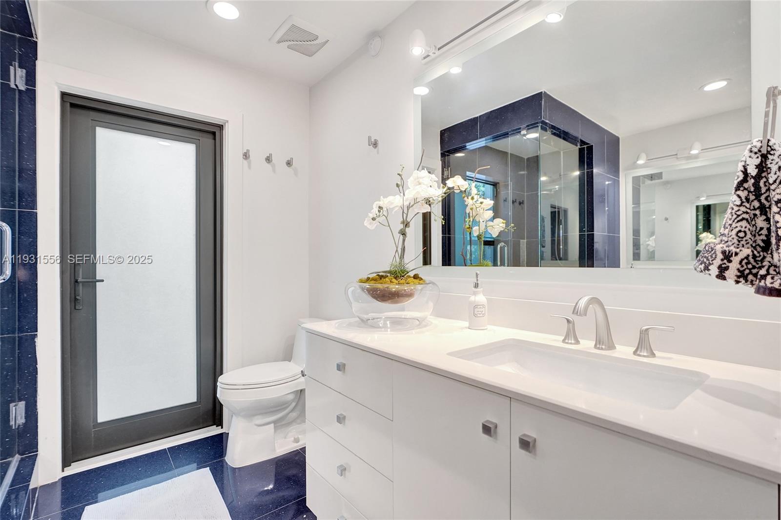 21440 Highland Lks Blvd Miami, FL 33179