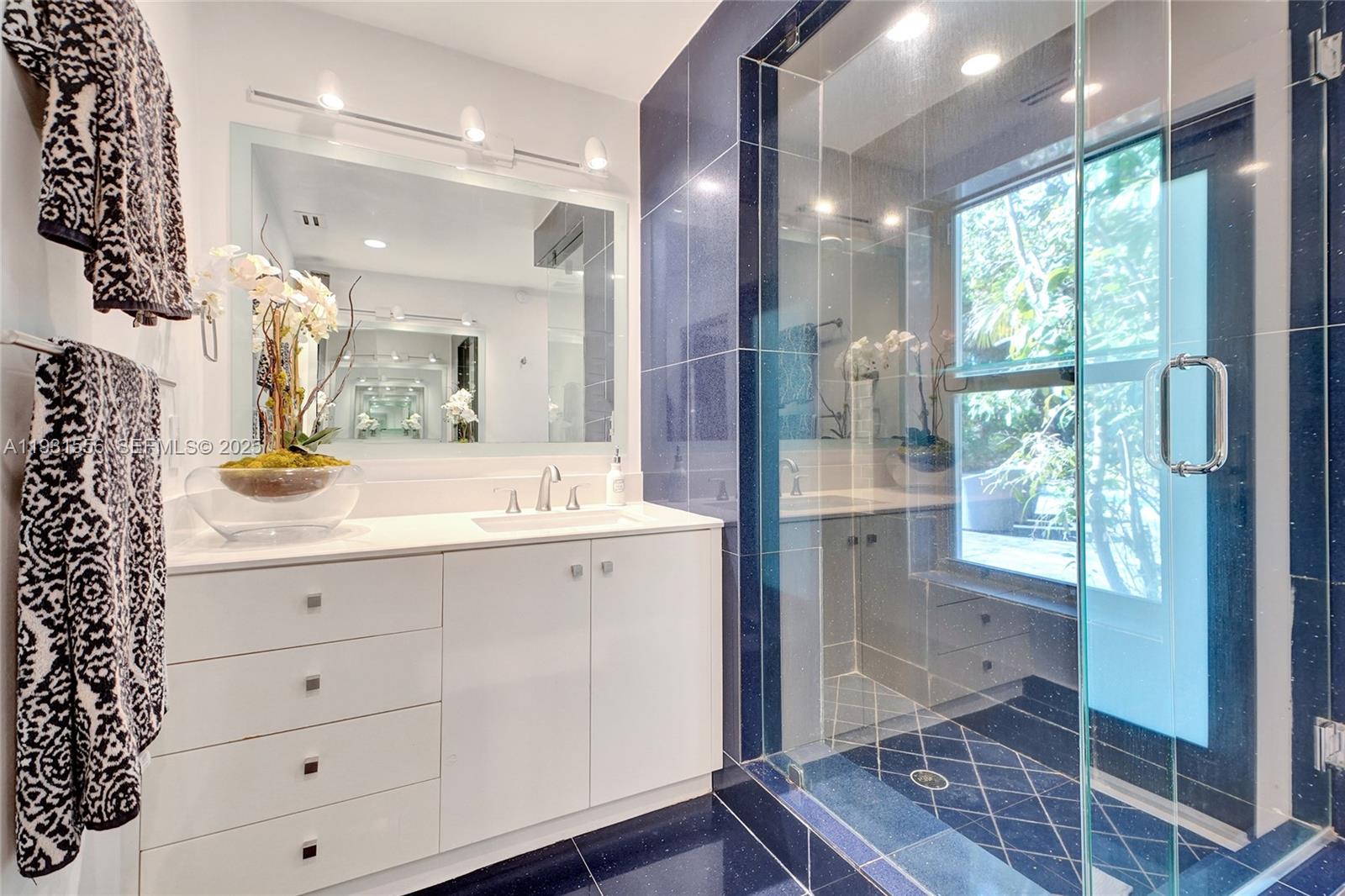 21440 Highland Lks Blvd Miami, FL 33179