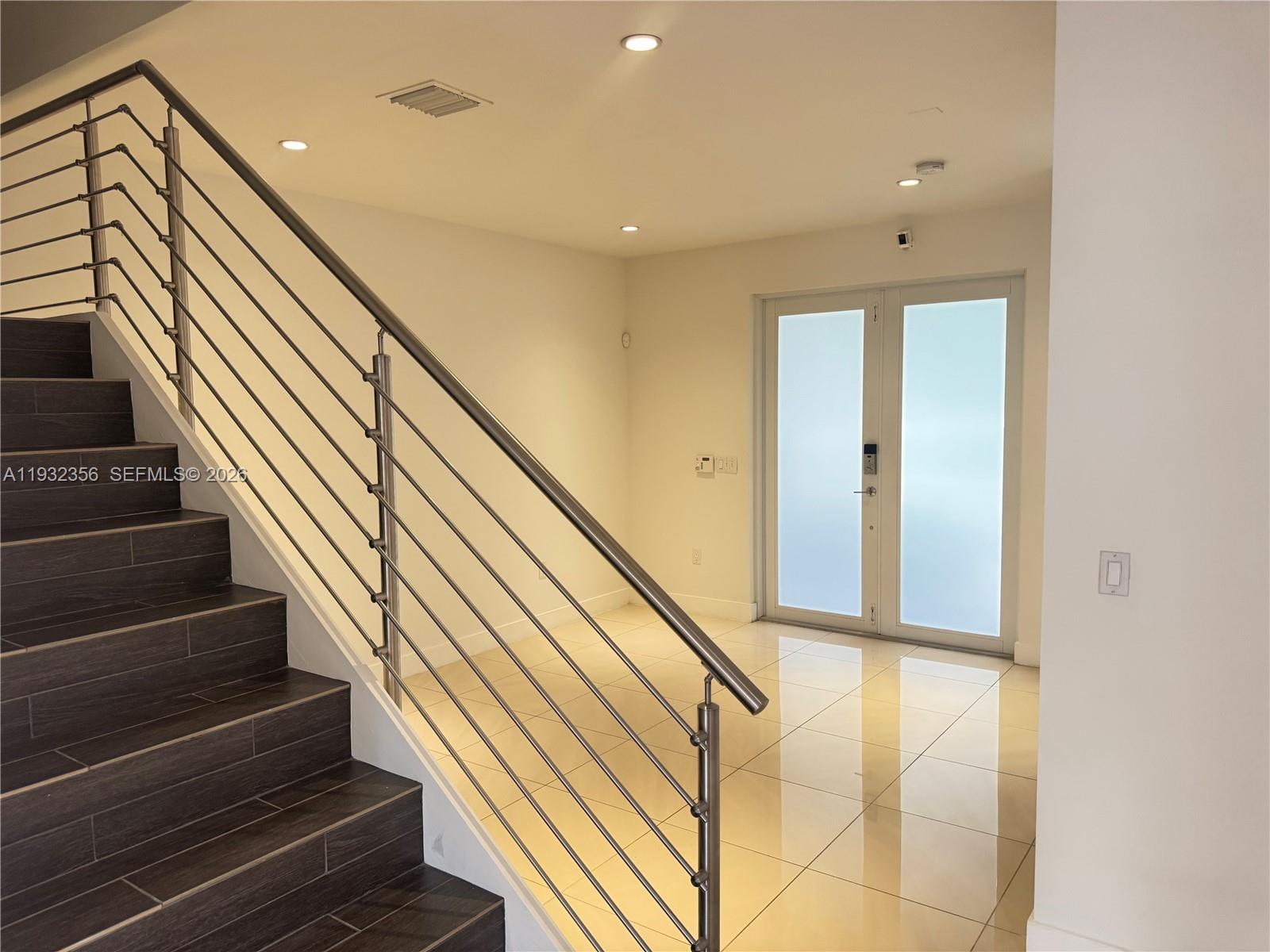 10550 NW 65th Ln Doral, FL 33178