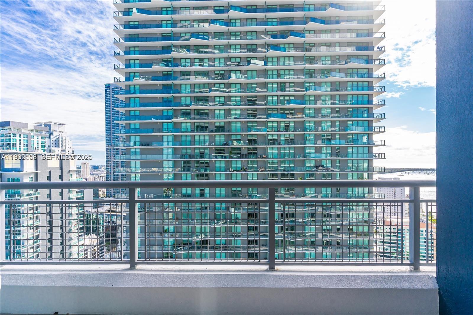 image Infinity at Brickell1