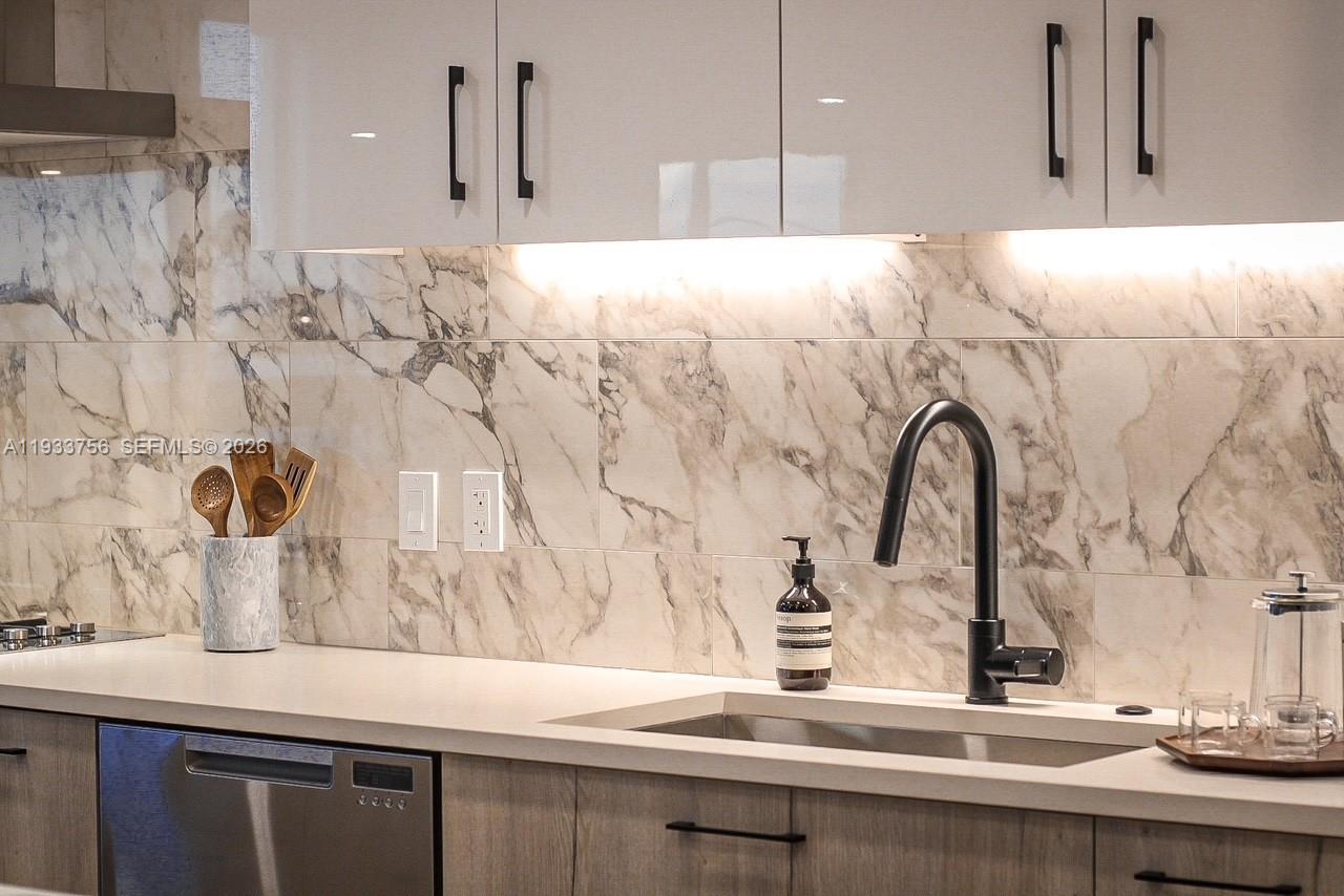 333 N New Riv Dr E #3208 Fort Lauderdale, FL 33301