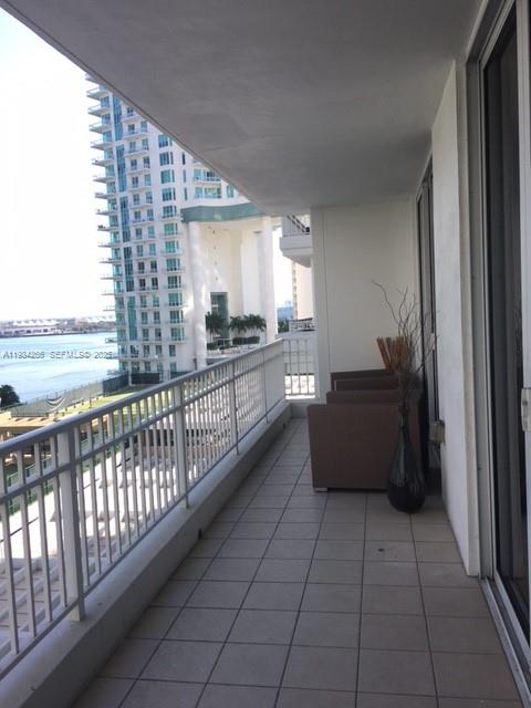 image Courts Brickell Key18