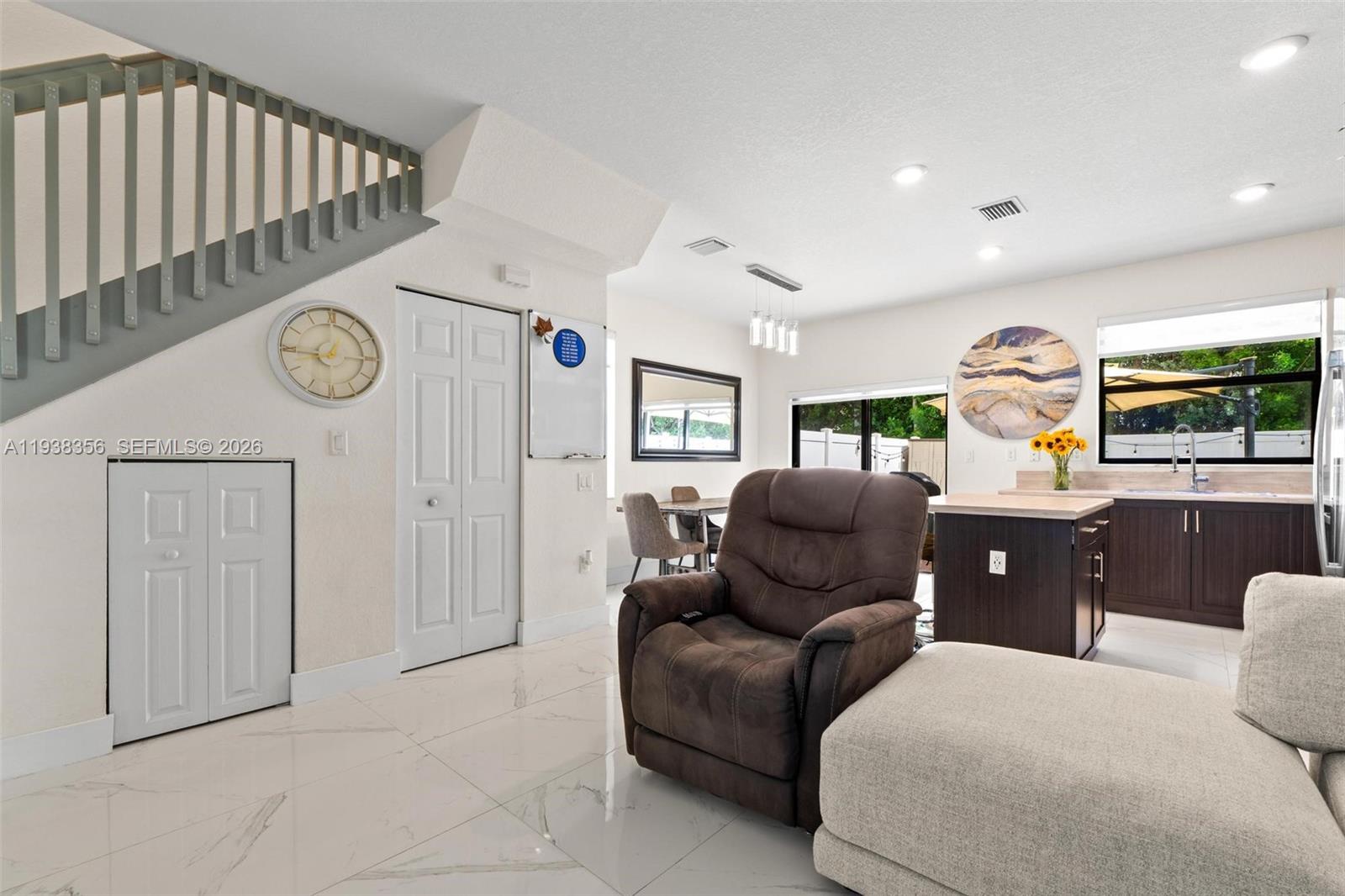 10513 W 32nd Ln Hialeah, FL 33018