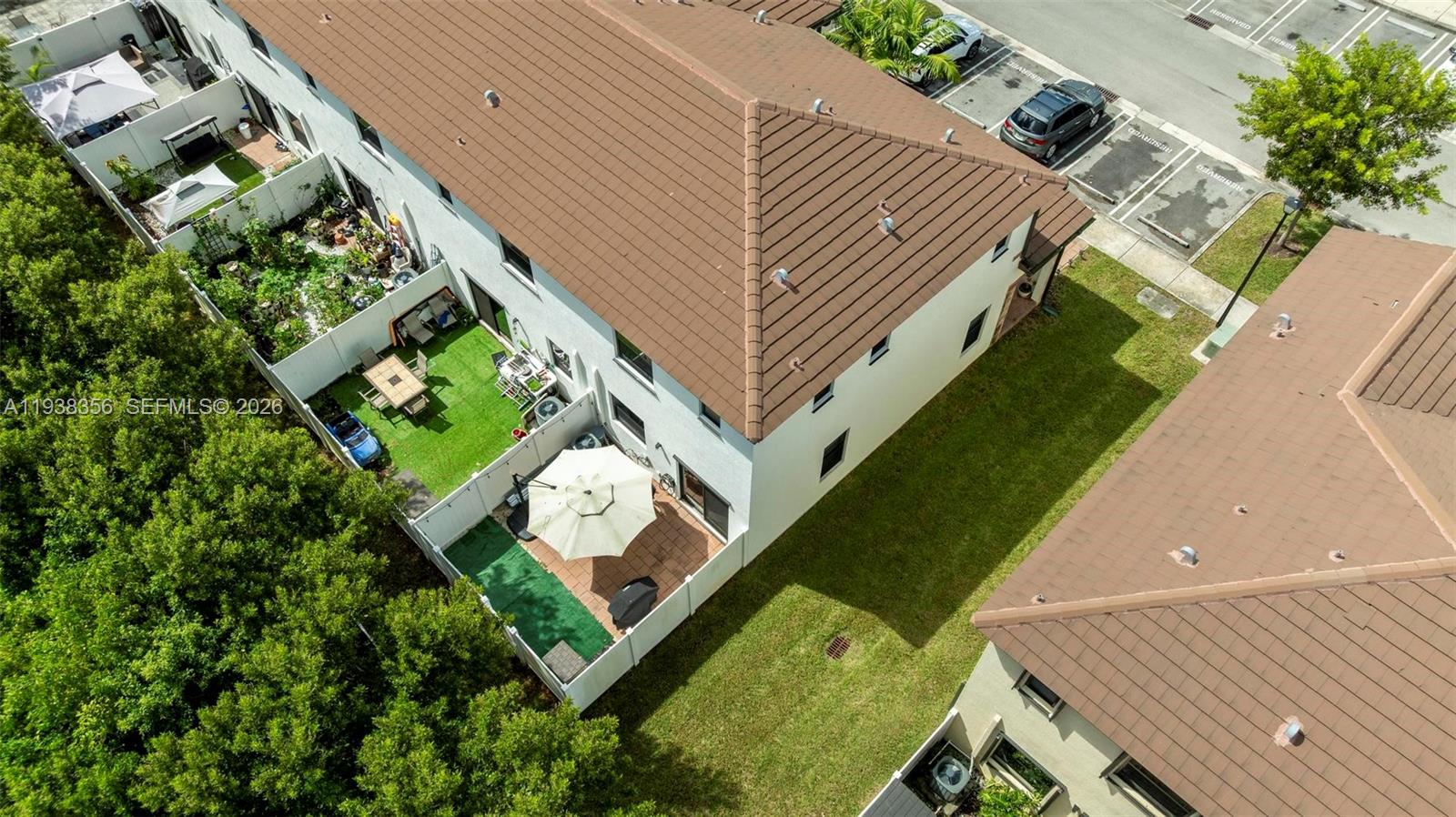 10513 W 32nd Ln Hialeah, FL 33018