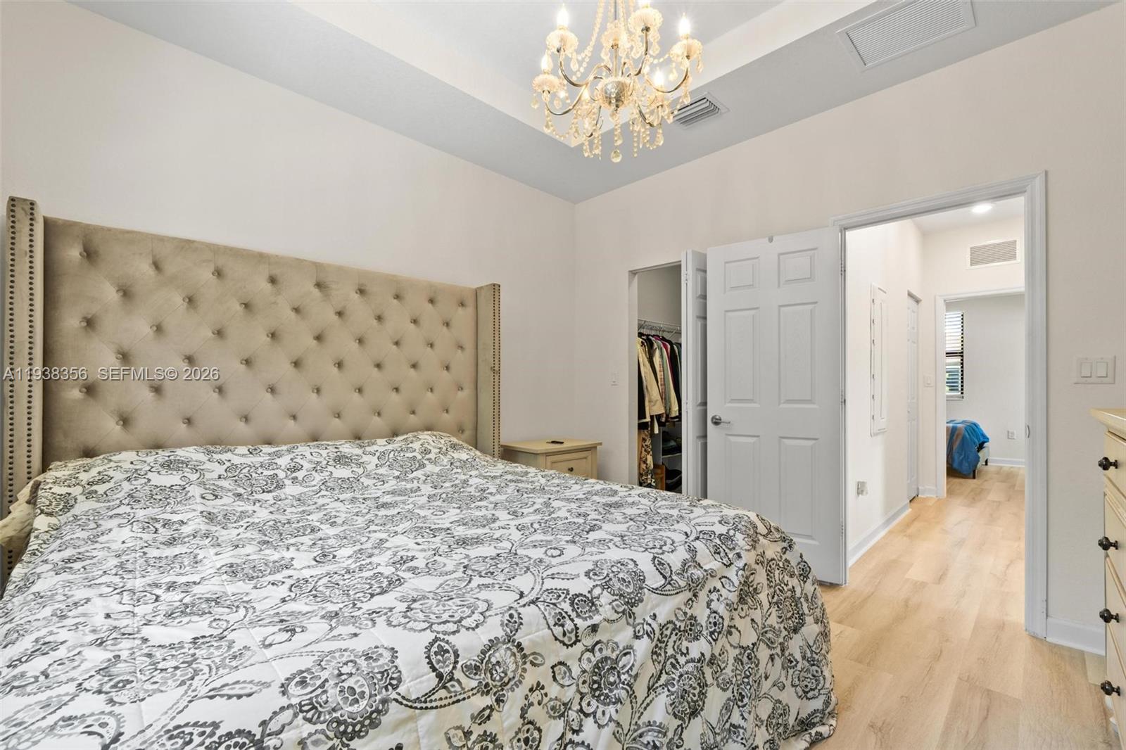 10513 W 32nd Ln Hialeah, FL 33018