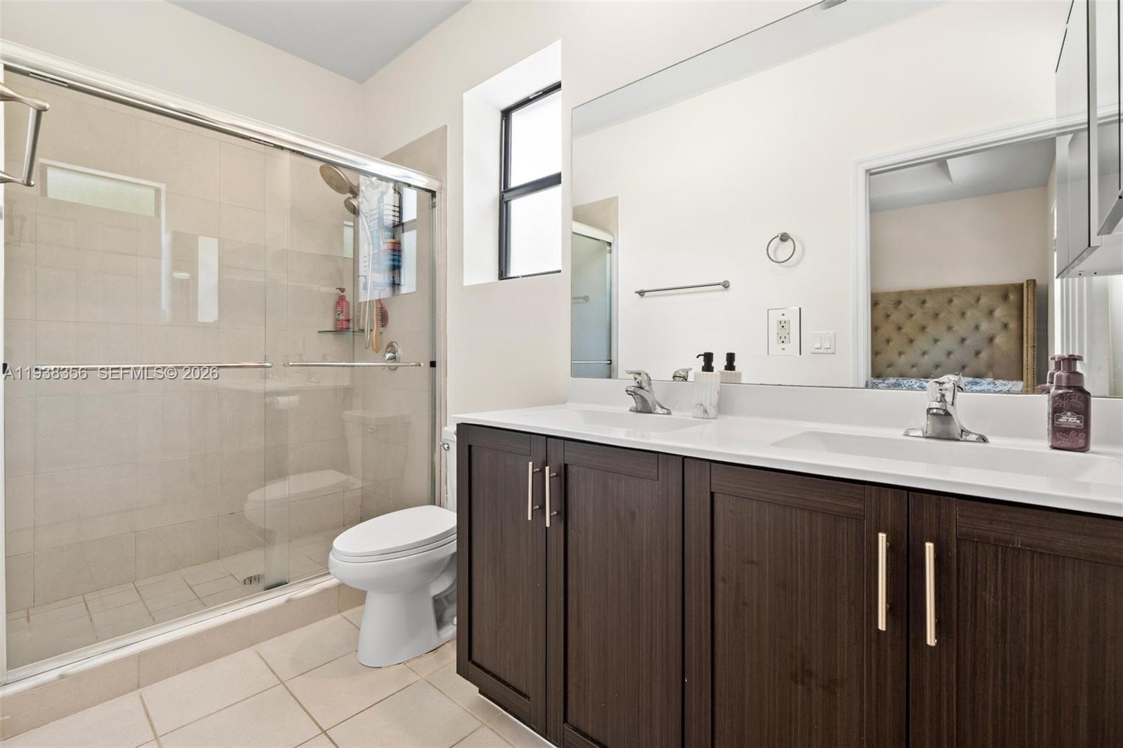 10513 W 32nd Ln Hialeah, FL 33018