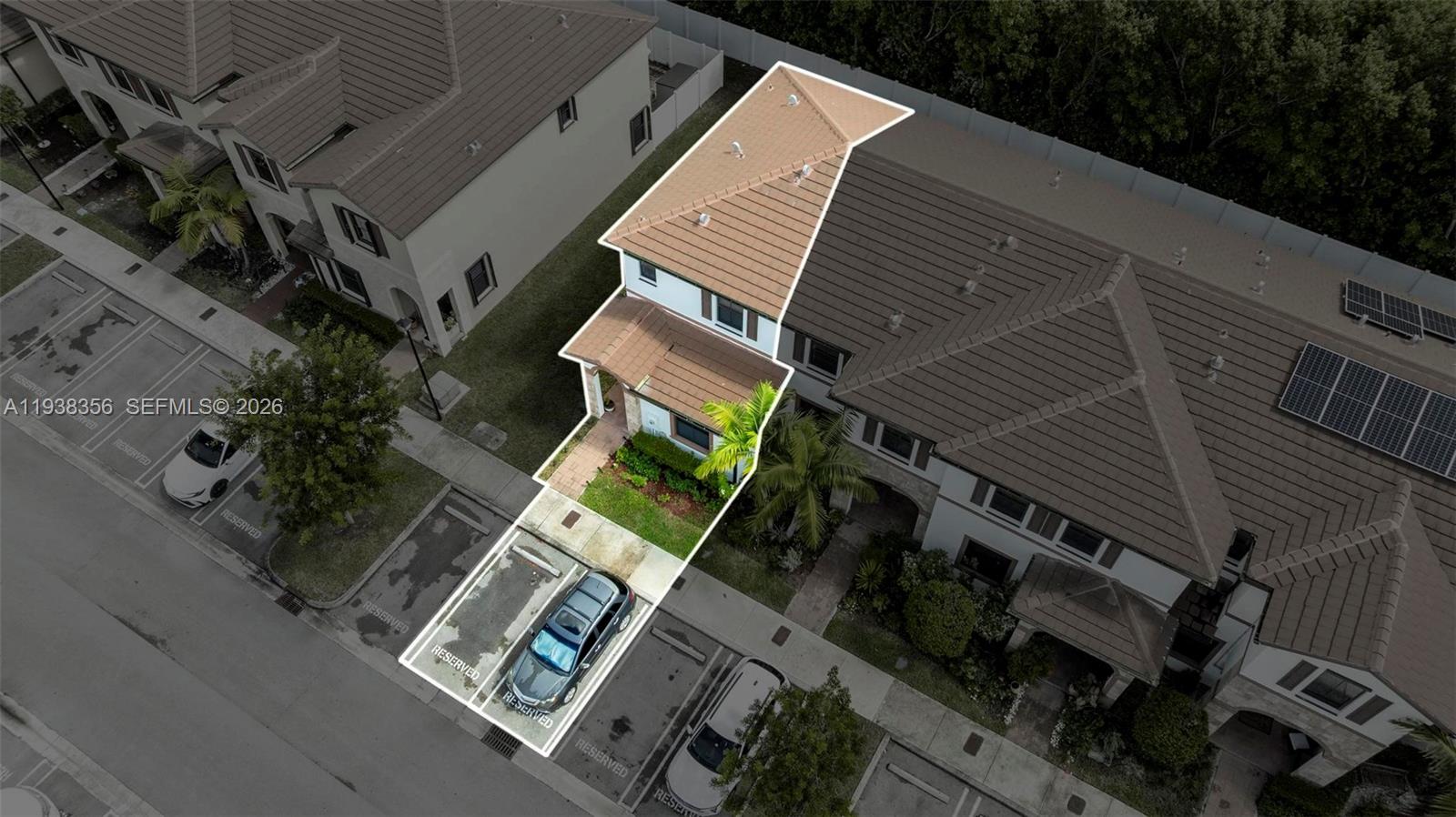 10513 W 32nd Ln Hialeah, FL 33018