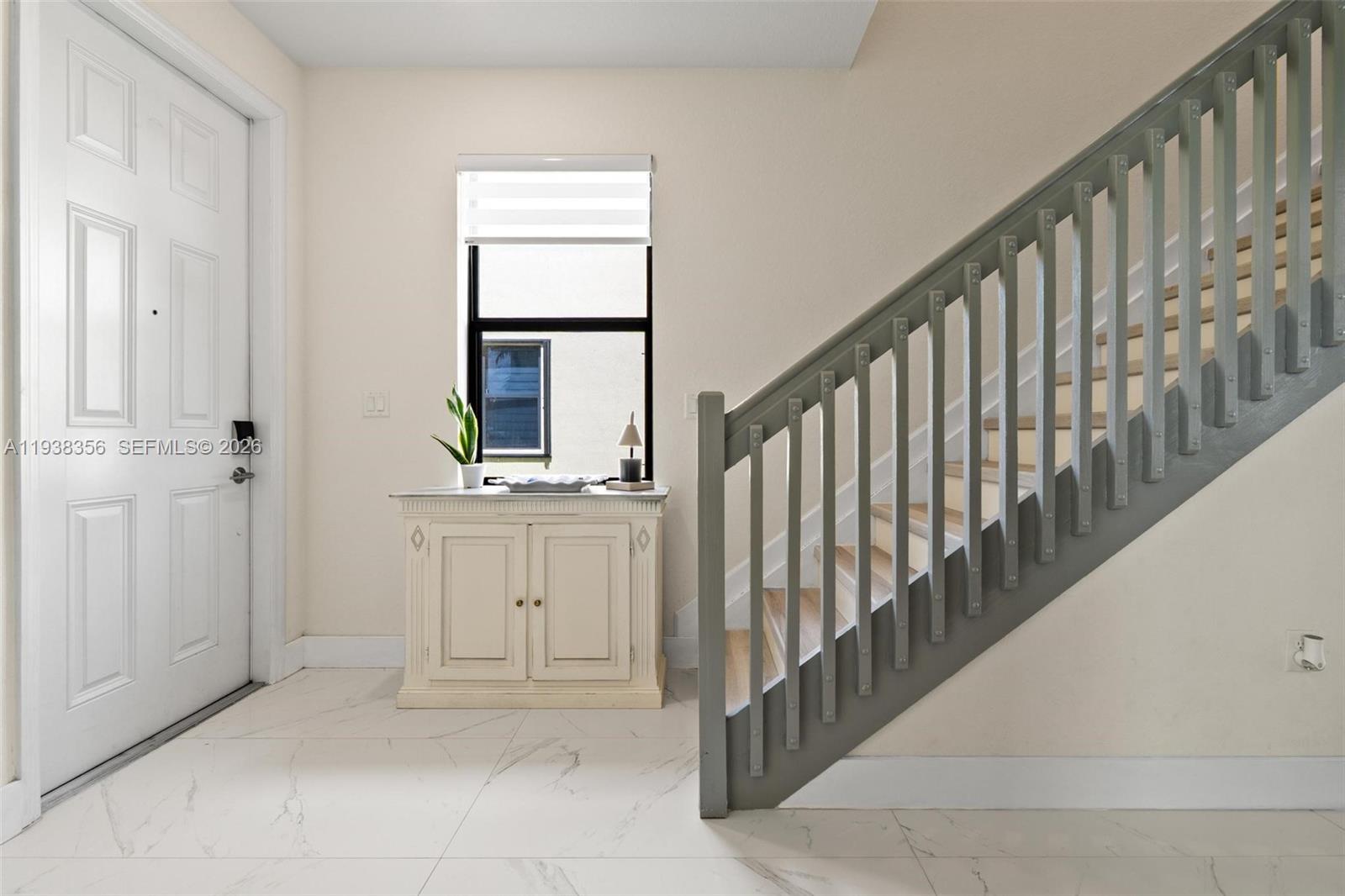 10513 W 32nd Ln Hialeah, FL 33018