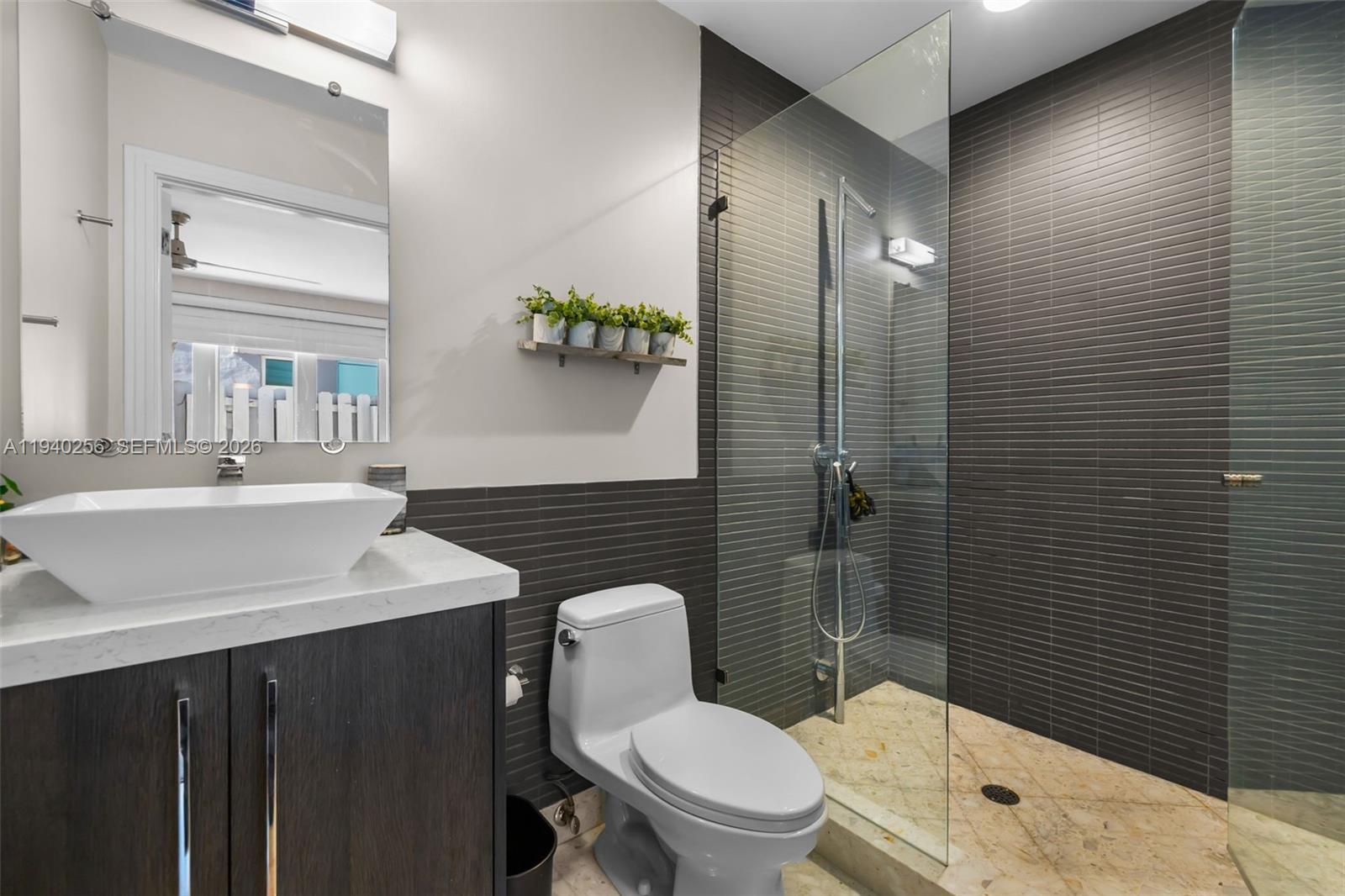 1317 NE 2nd St Fort Lauderdale, FL 33301