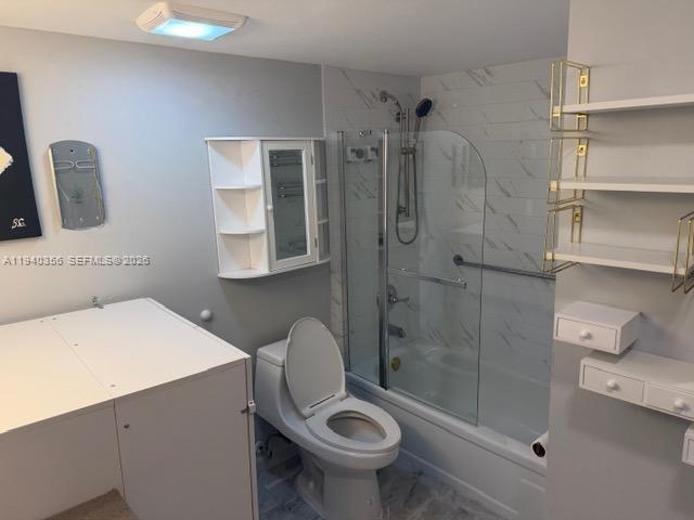 image Winston Towers 50022