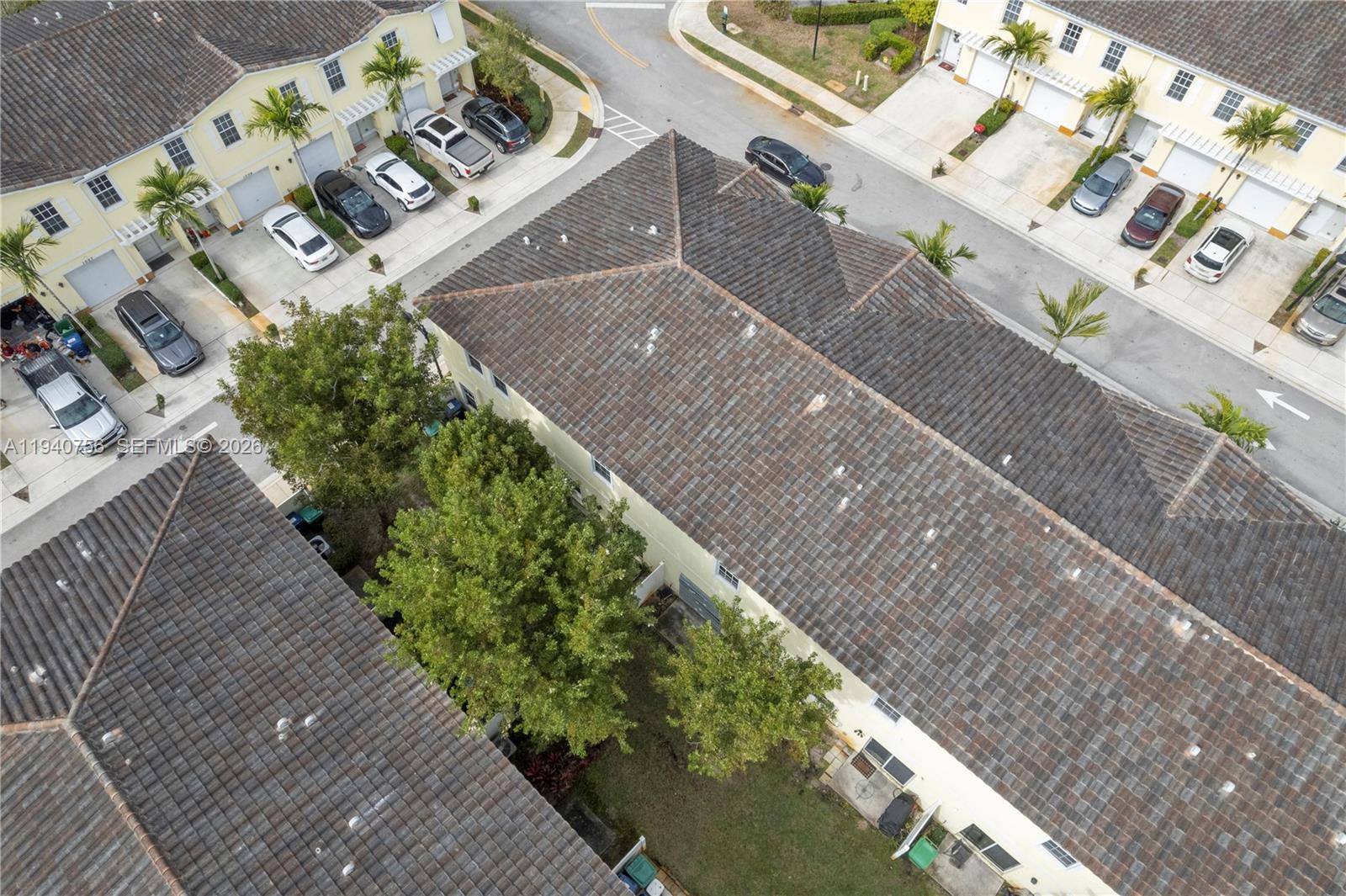 4040 NW 11th St Lauderhill, FL 33313