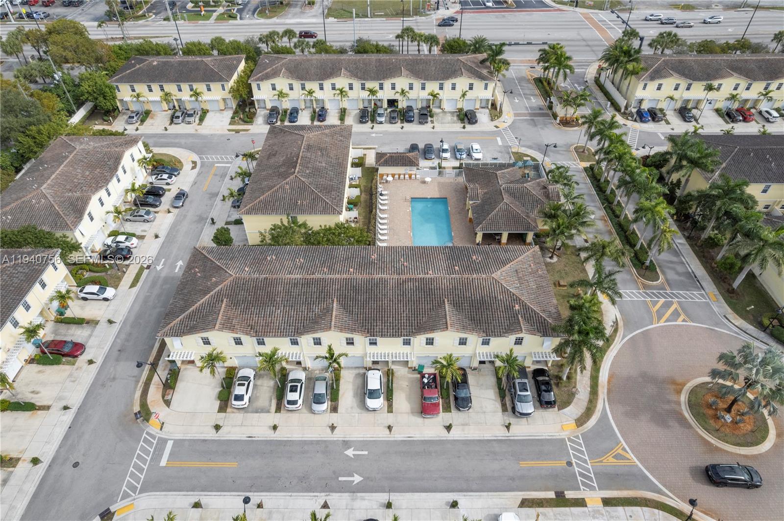 4040 NW 11th St Lauderhill, FL 33313