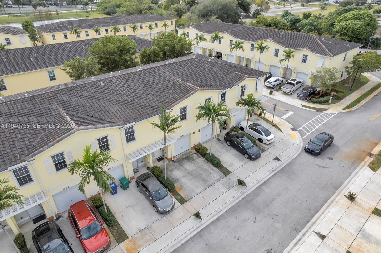 4040 NW 11th St Lauderhill, FL 33313