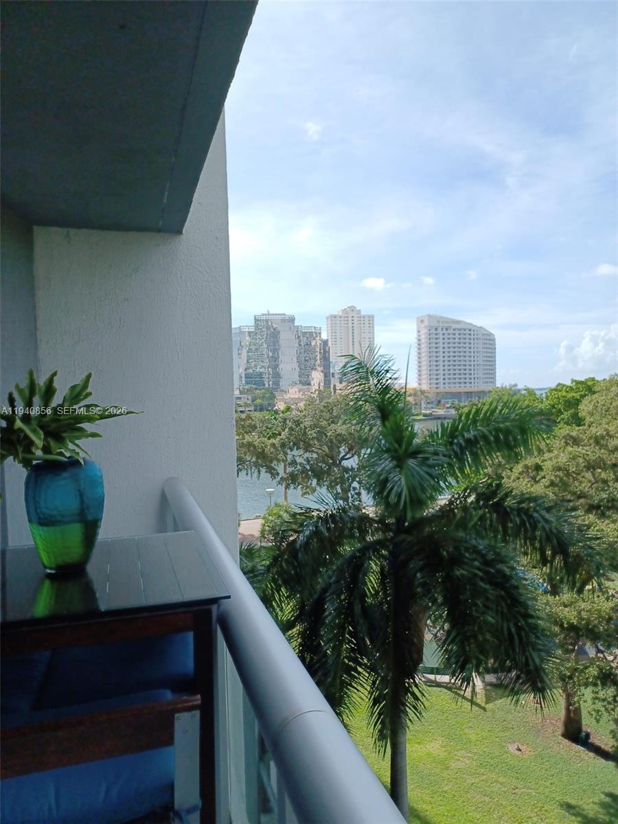 image Icon Brickell II1