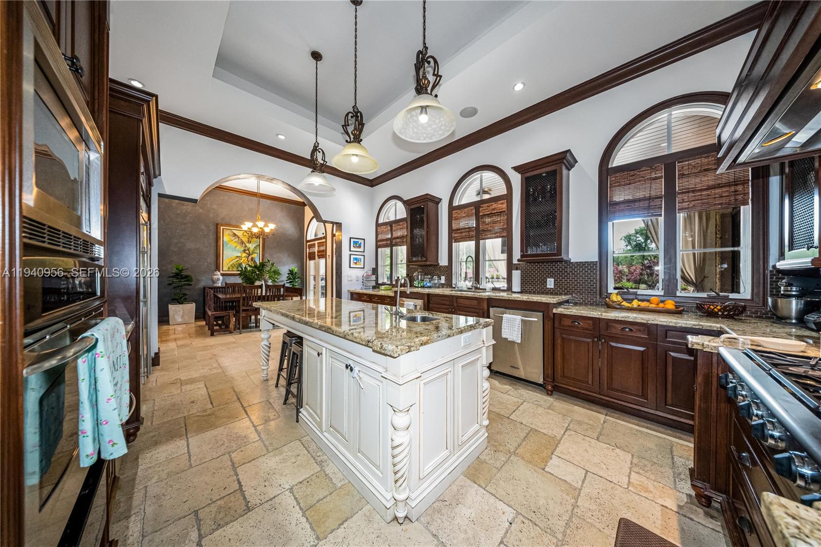 7538 SW 64th St Miami, FL 33143