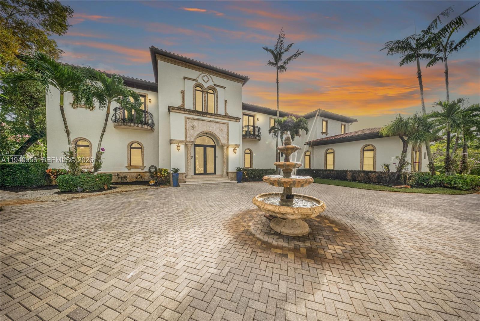 7538 SW 64th St Miami, FL 33143