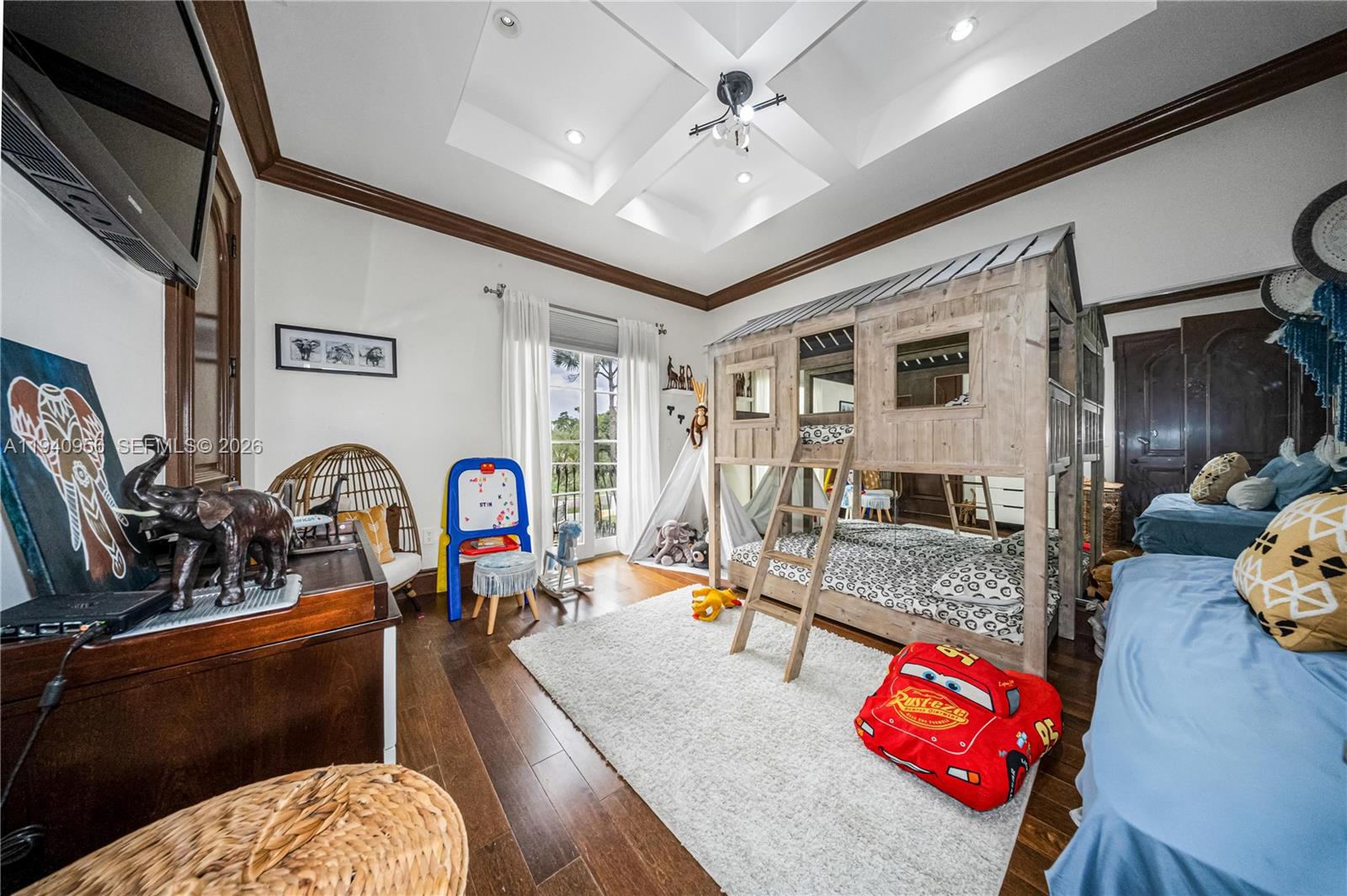 7538 SW 64th St Miami, FL 33143