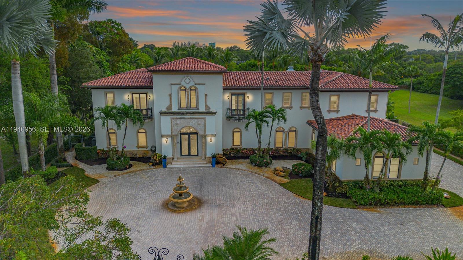 7538 SW 64th St Miami, FL 33143