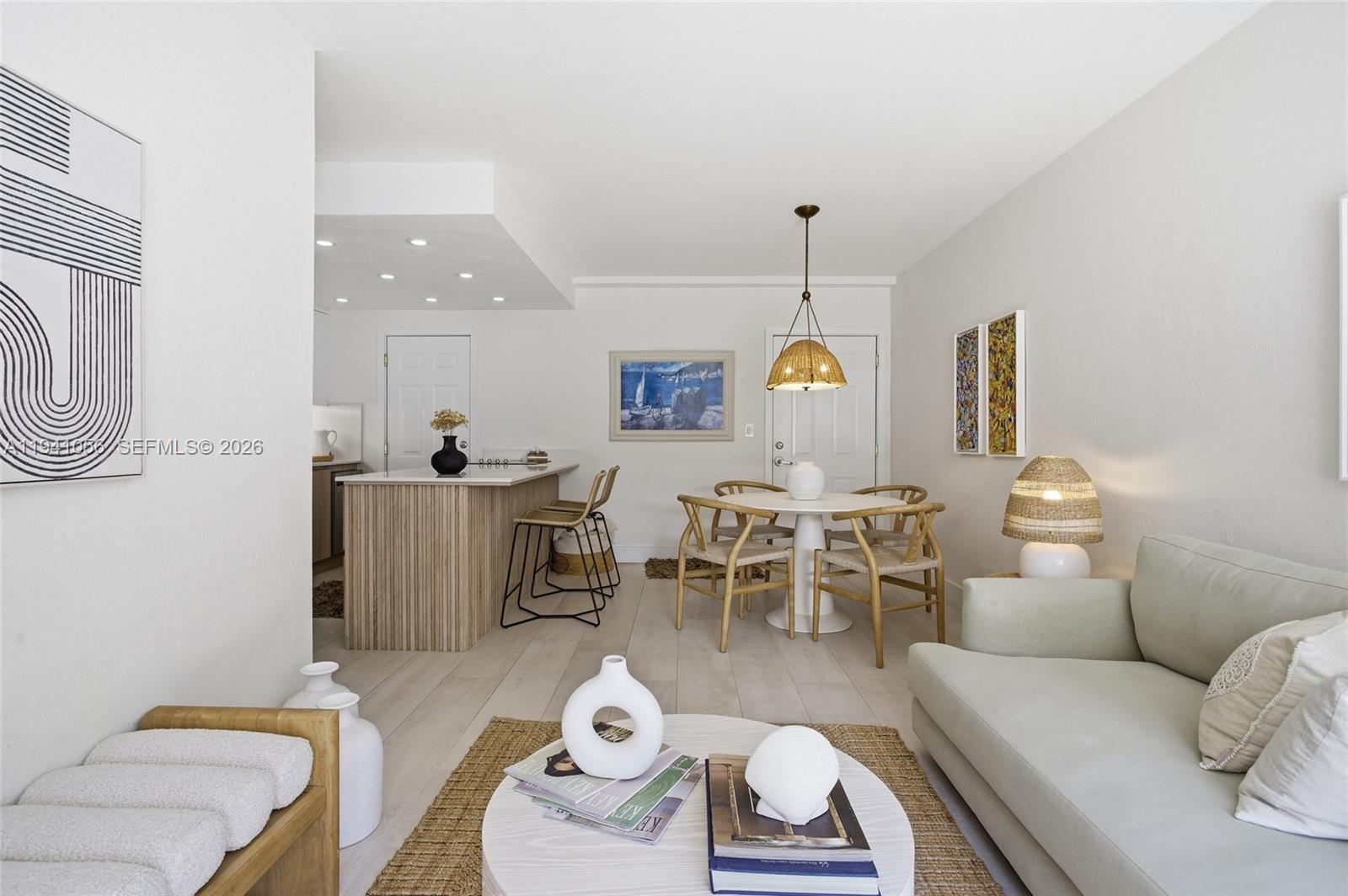 290 Sunrise Dr #110 Key Biscayne, FL 33149