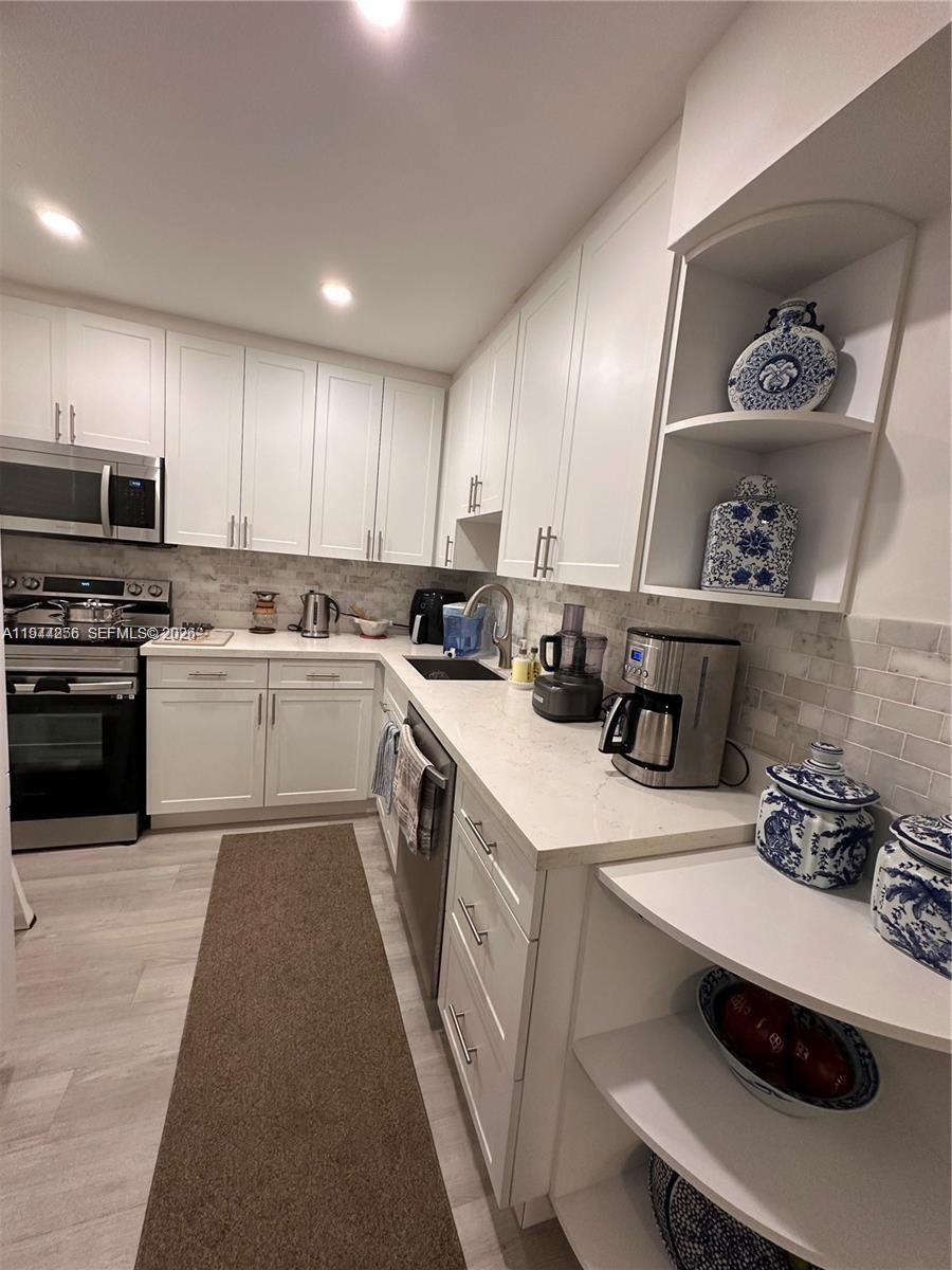 7765 SW 86th St #F2-303 Miami, FL 33143