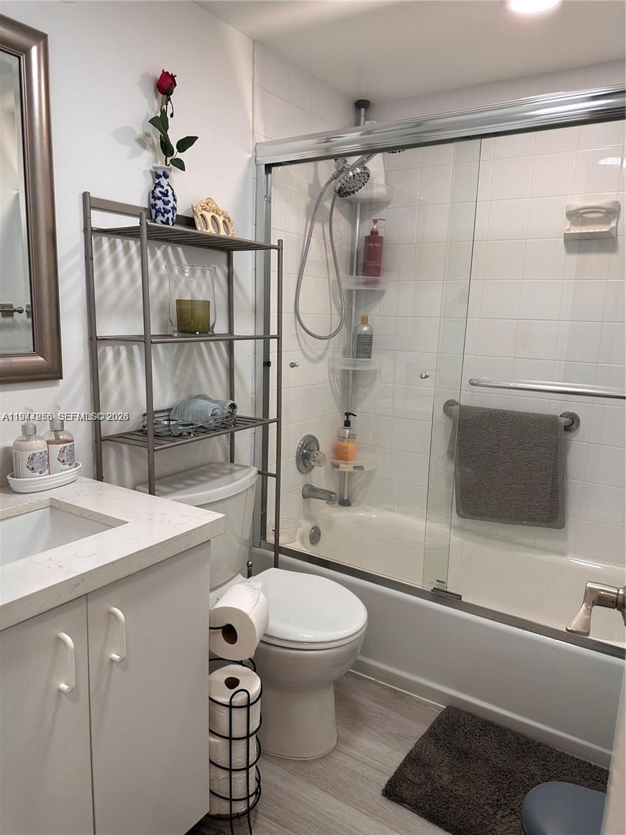 7765 SW 86th St #F2-303 Miami, FL 33143