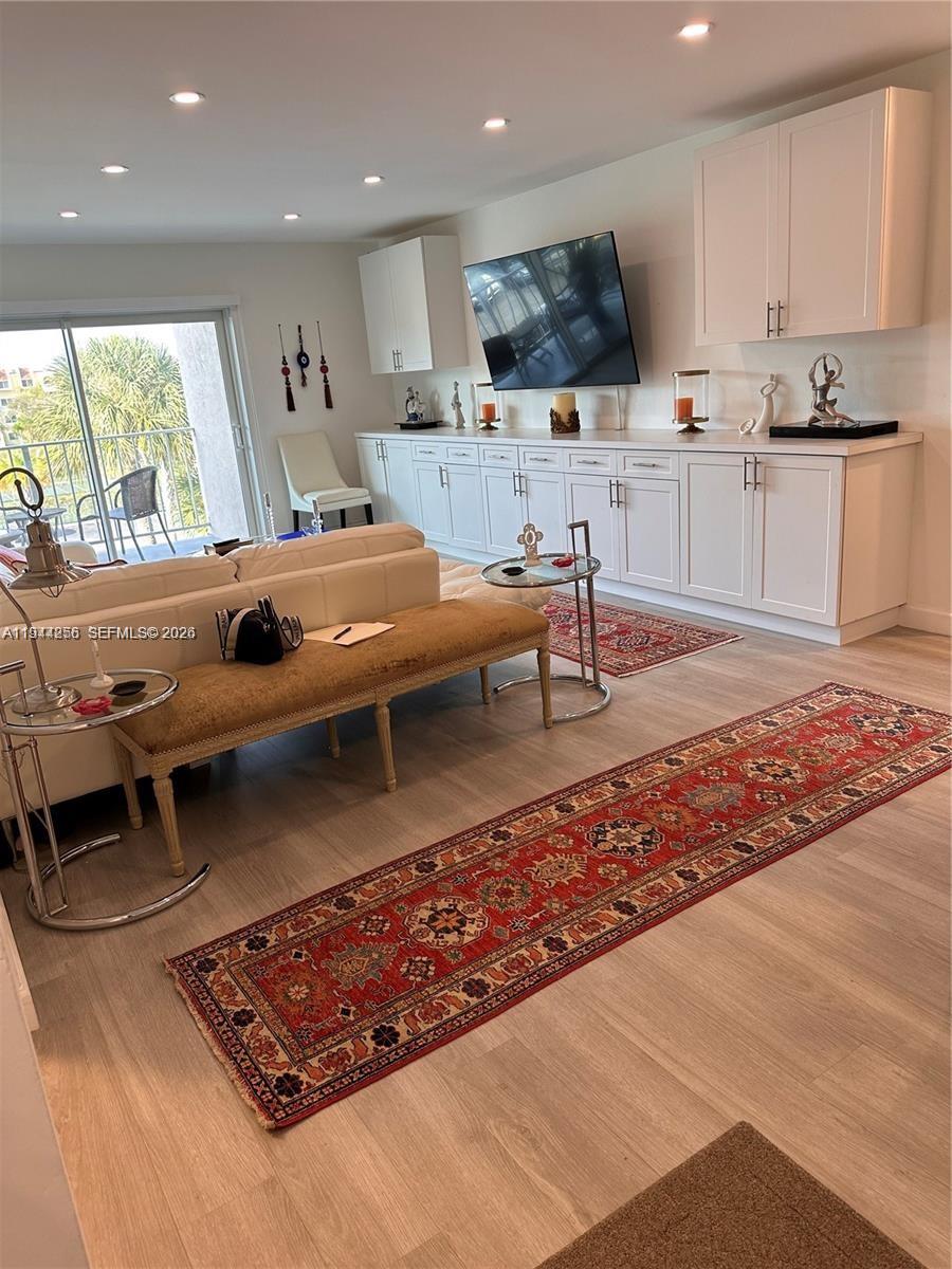 7765 SW 86th St #F2-303 Miami, FL 33143