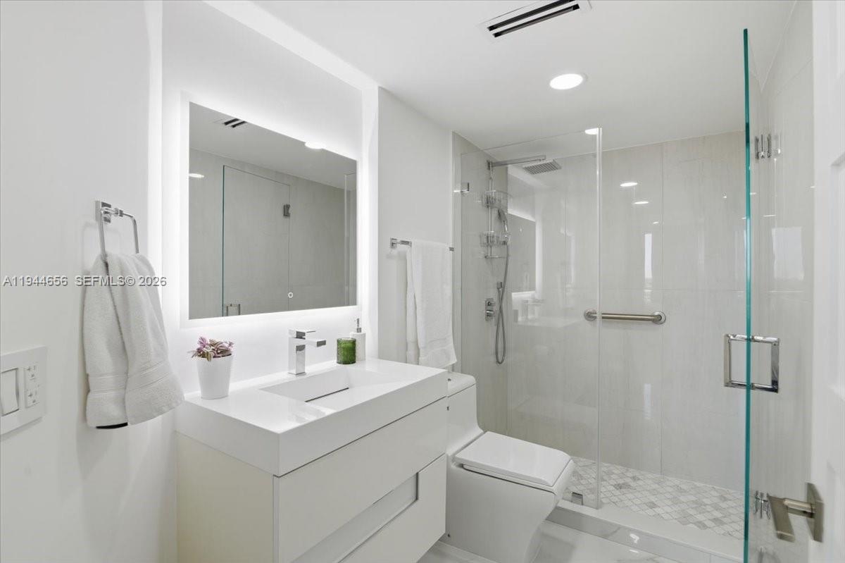 8925 Collins Ave #9F Surfside, FL 33154