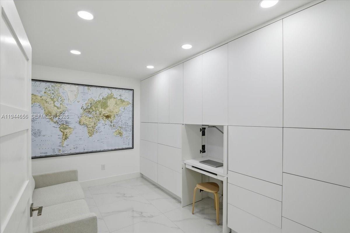 8925 Collins Ave #9F Surfside, FL 33154