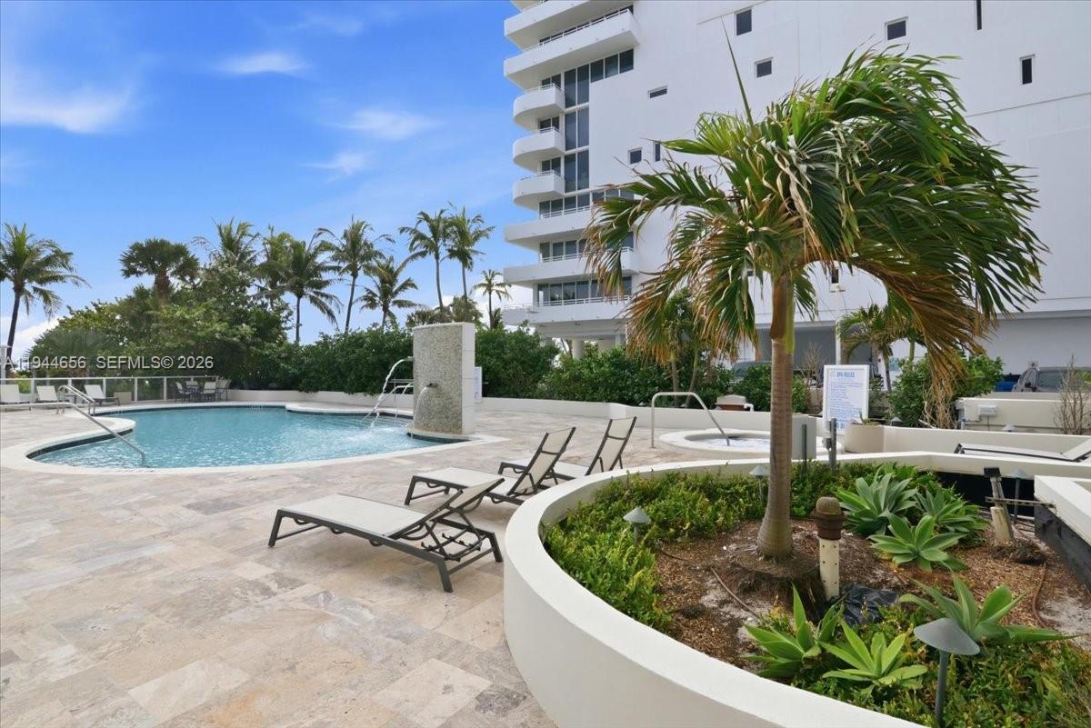 8925 Collins Ave #9F Surfside, FL 33154