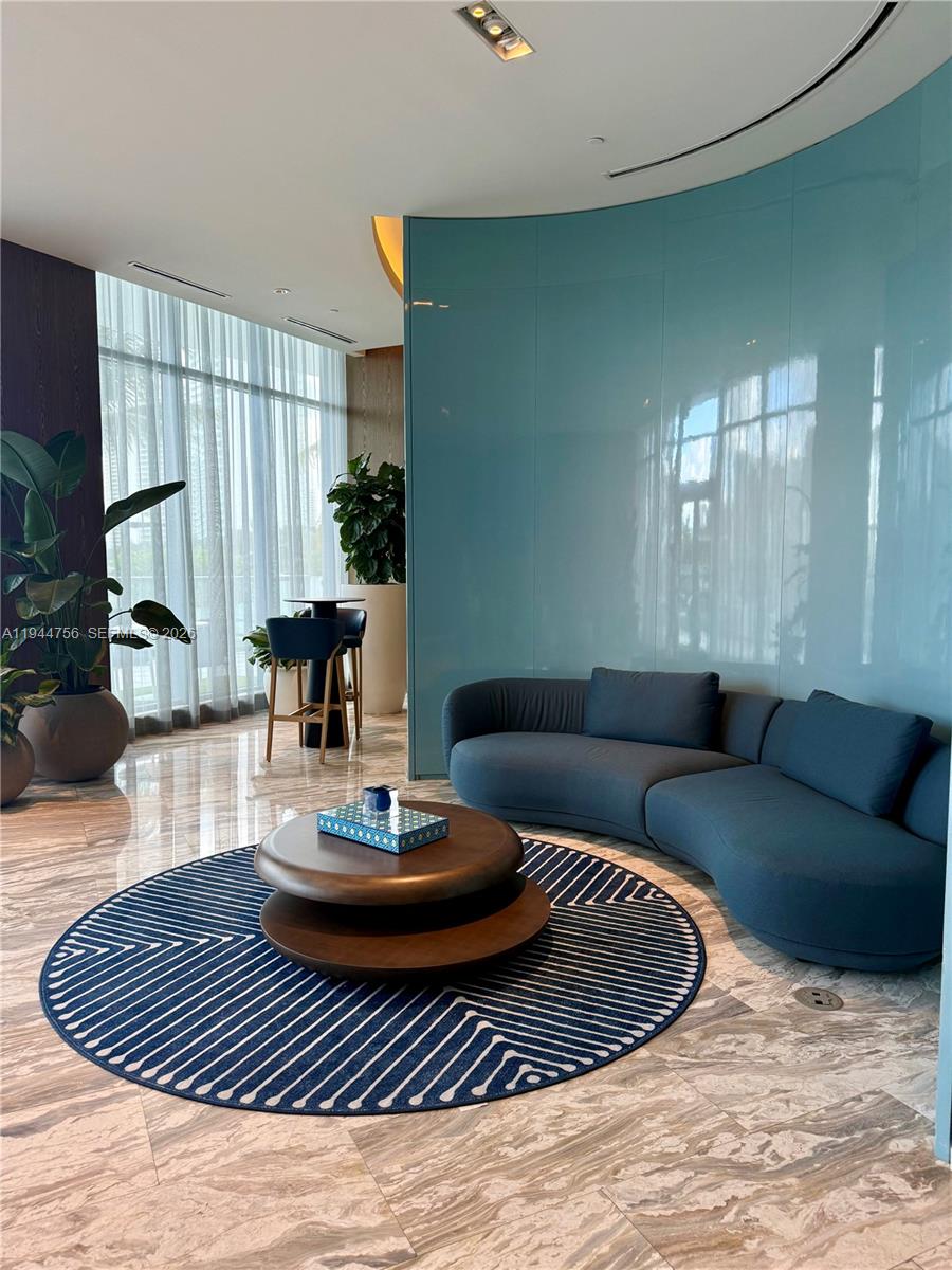 image Echo Aventura26