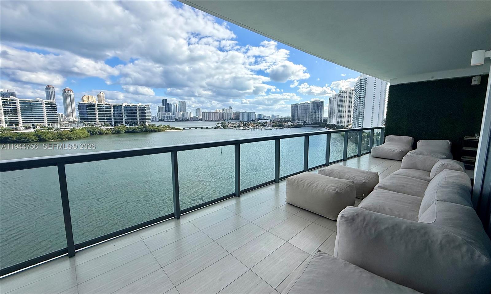 image Echo Aventura5