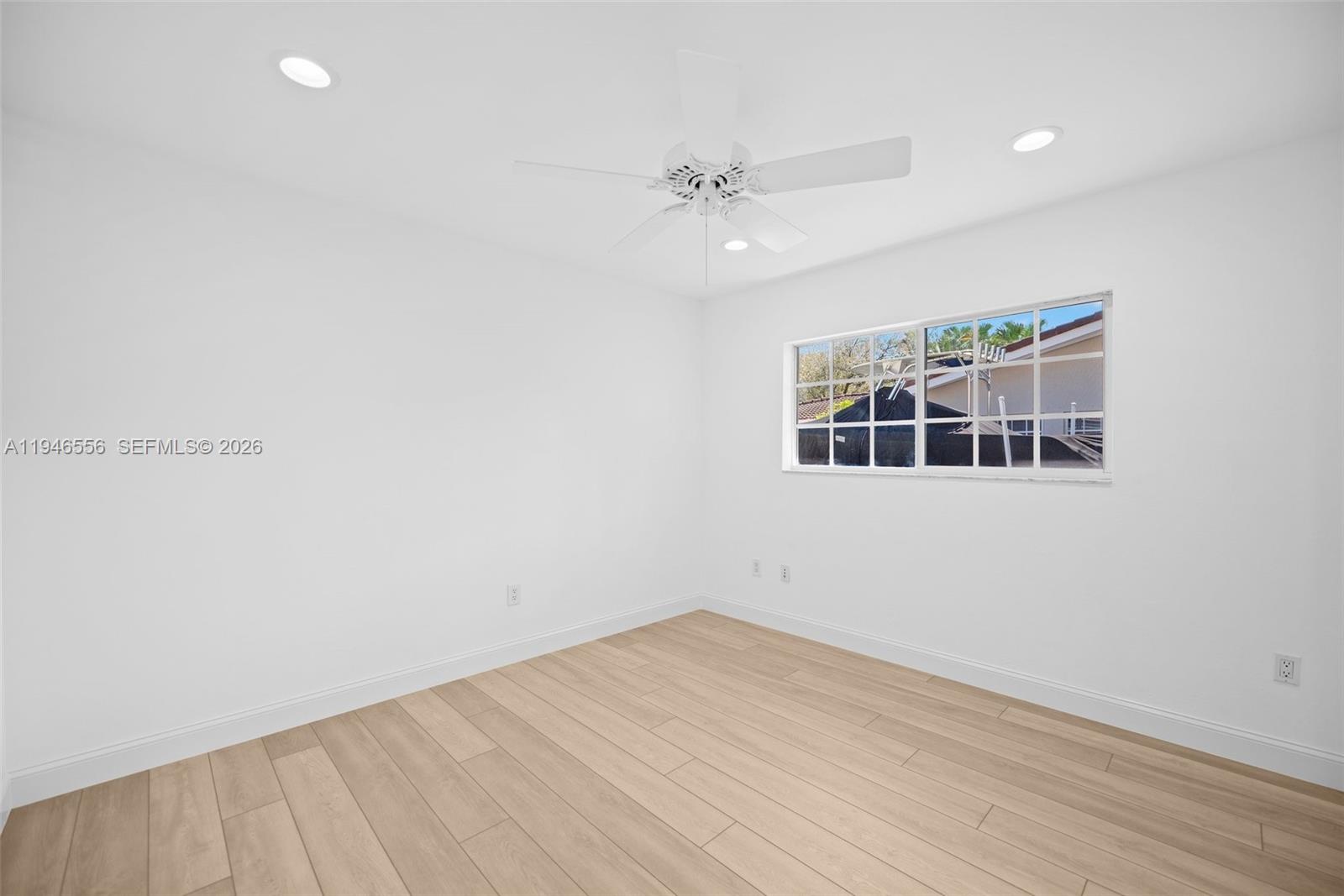 13060 SW 70th Ave Pinecrest, FL 33156