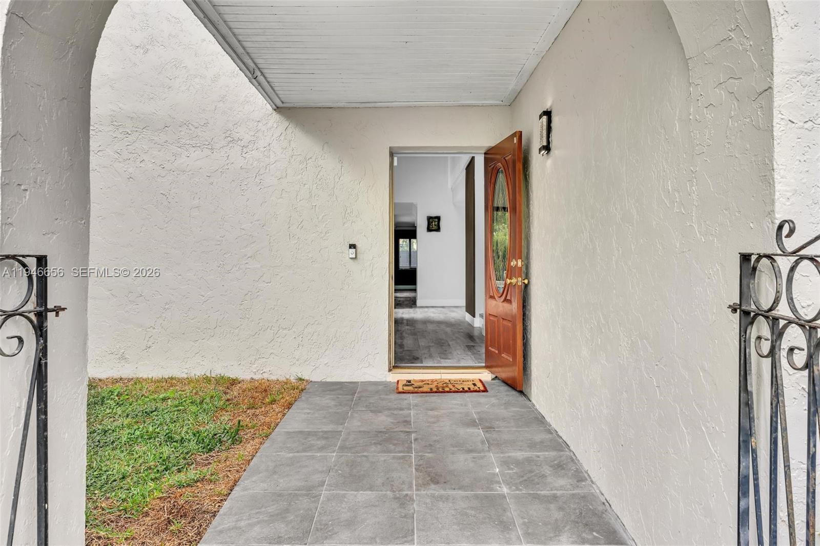 17532 NW 61st Ct N Hialeah, FL 33015