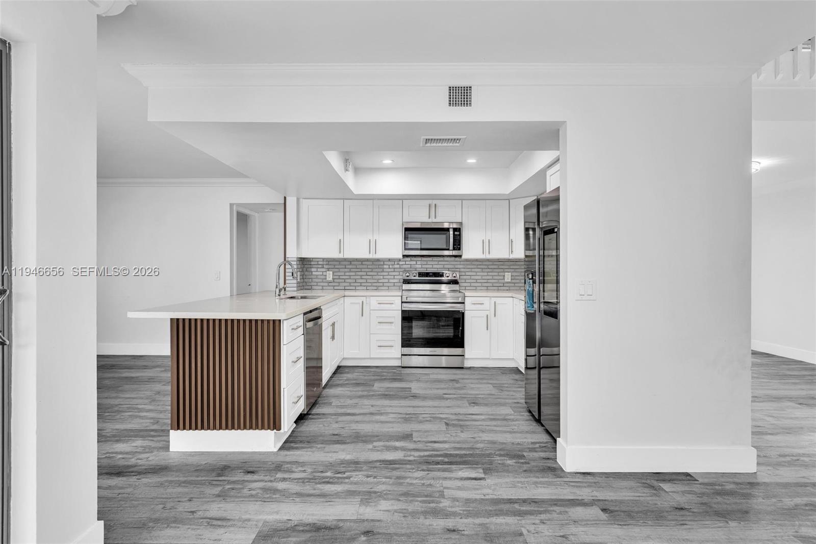 17532 NW 61st Ct N Hialeah, FL 33015