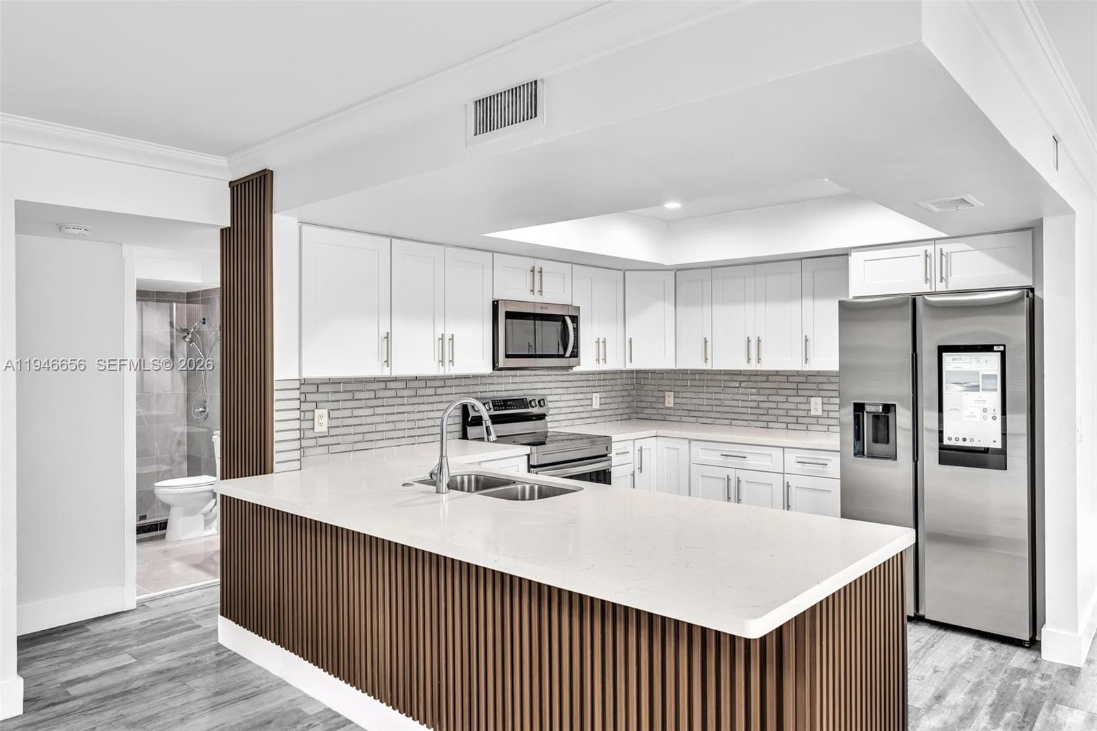 17532 NW 61st Ct N Hialeah, FL 33015