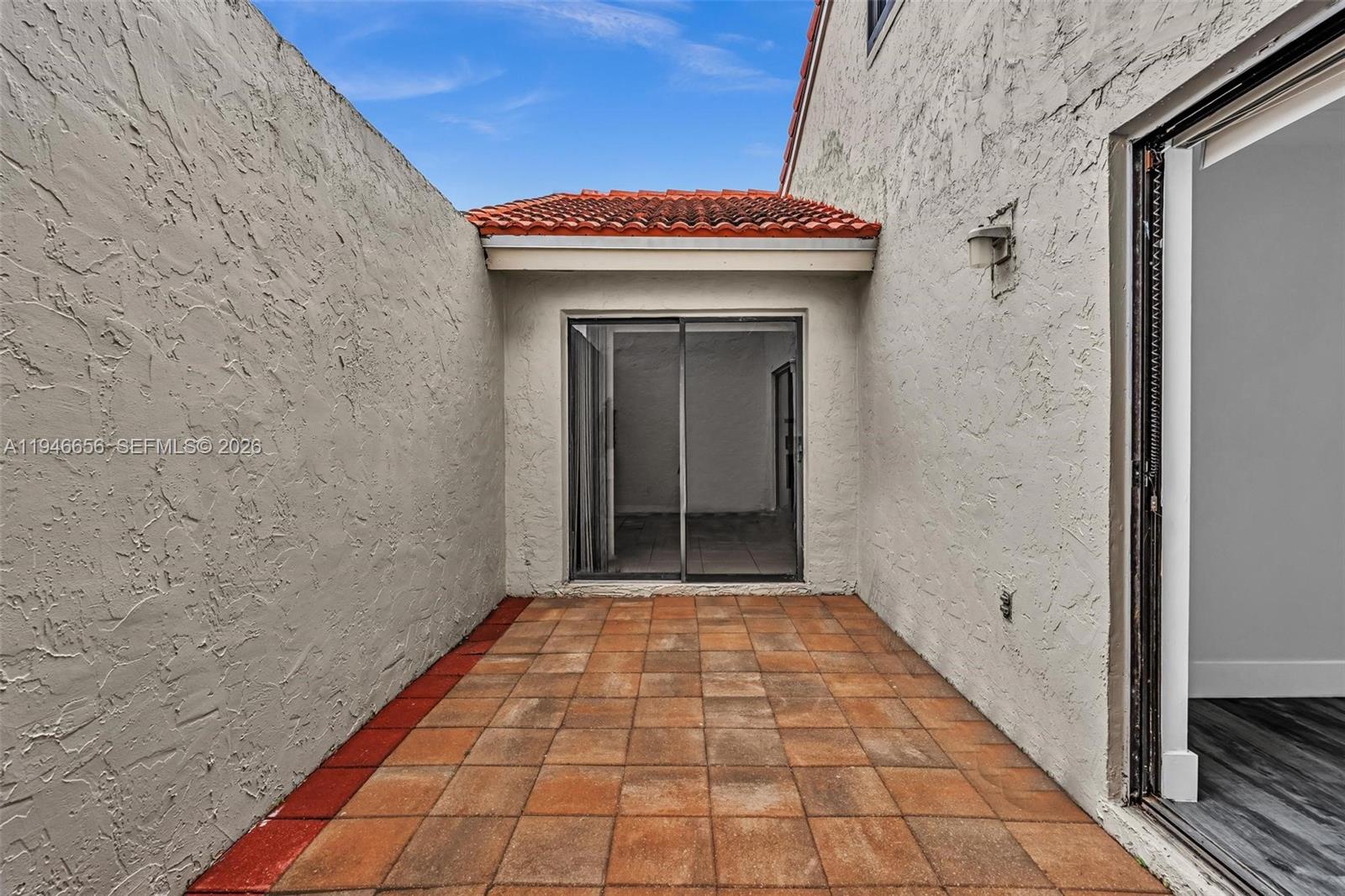 17532 NW 61st Ct N Hialeah, FL 33015