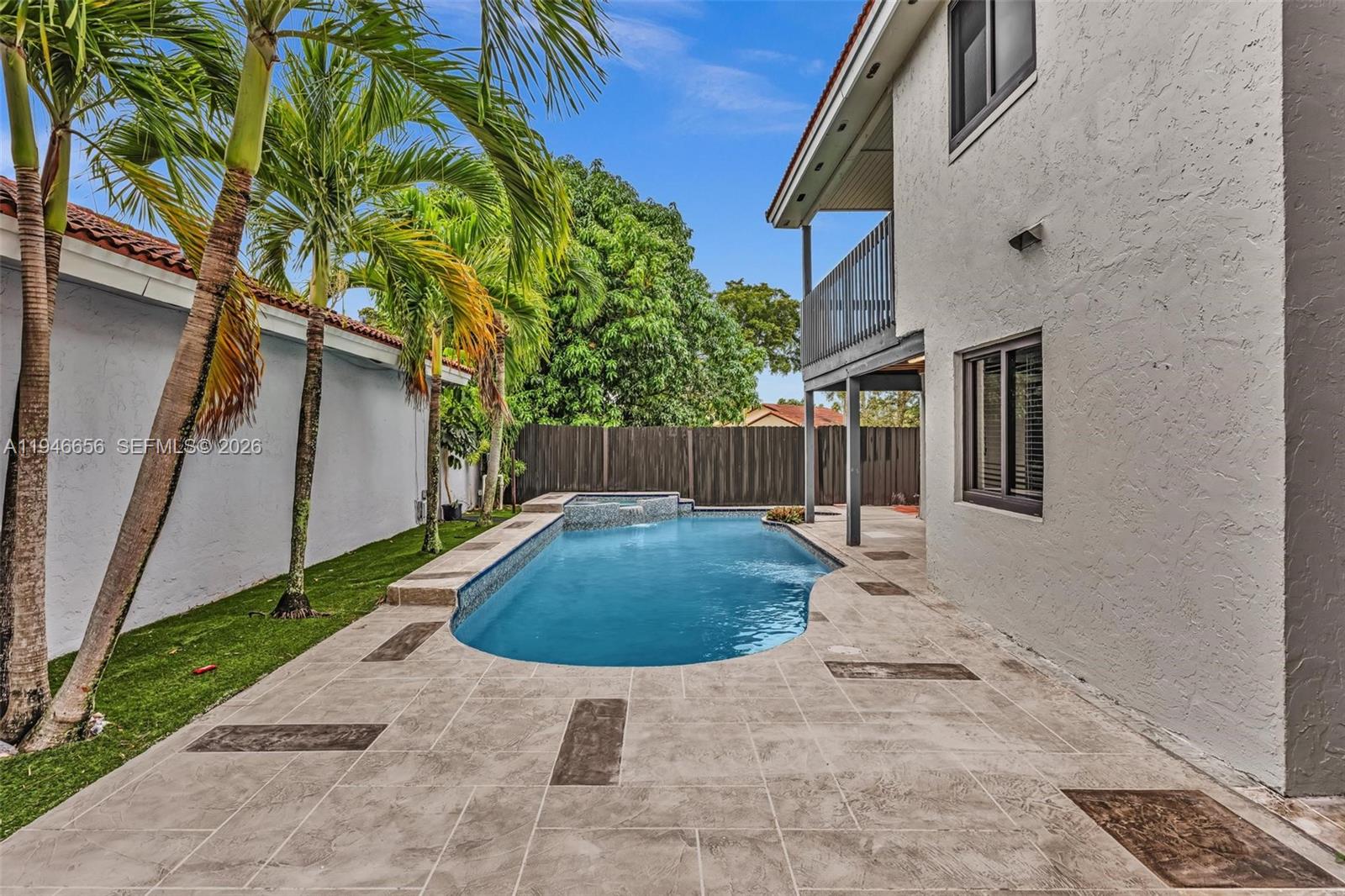 17532 NW 61st Ct N Hialeah, FL 33015